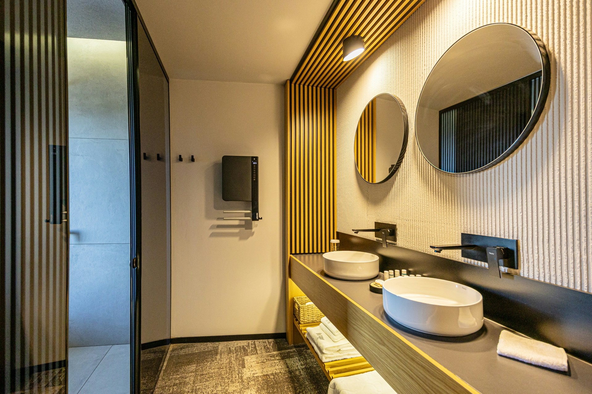Deluxe Double/Twin Sea View - Bathroom