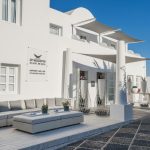 Aressana Hotel Exterior Entrance