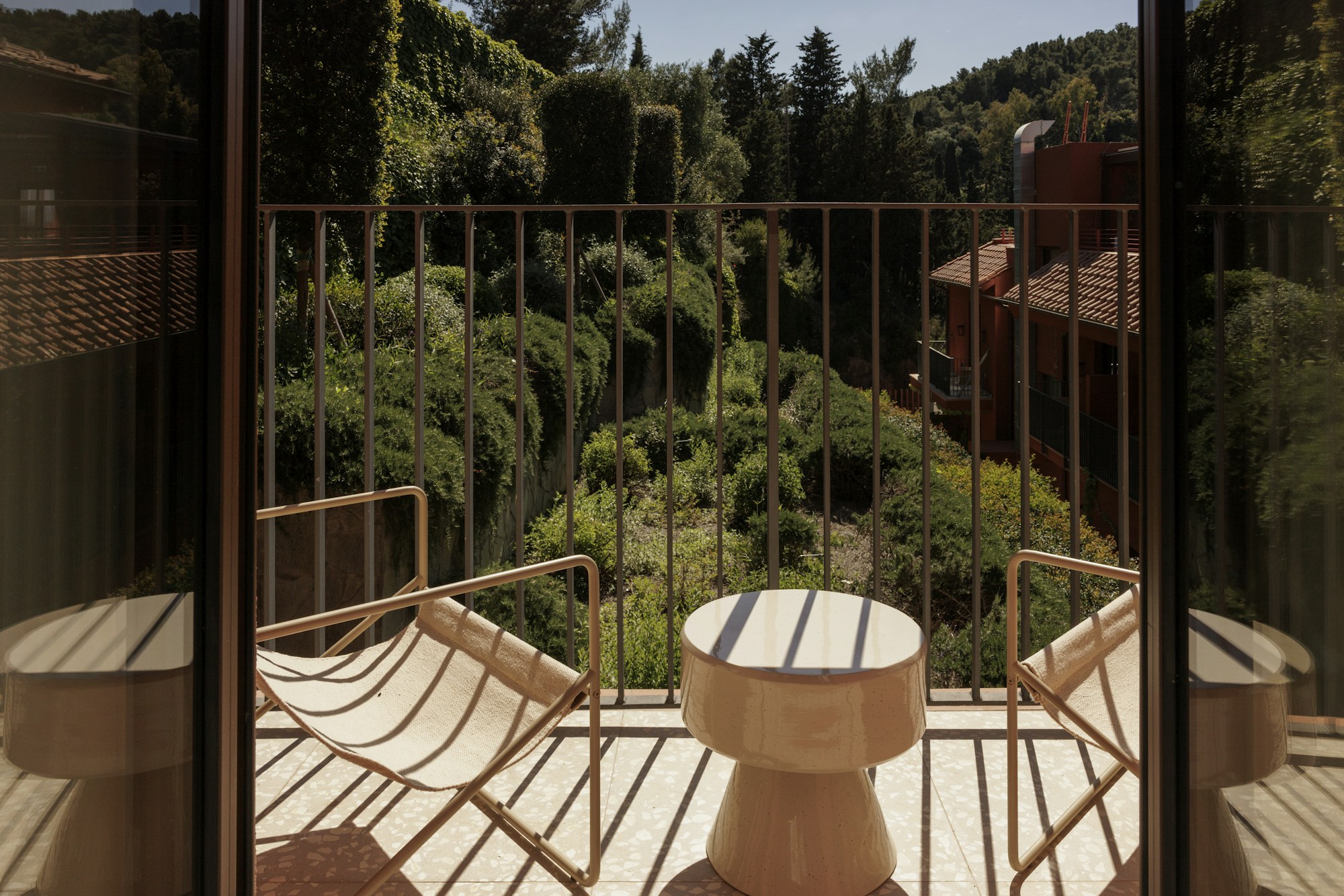 Stella 2 bedroom Mountain View Balcony Suite - Balcony