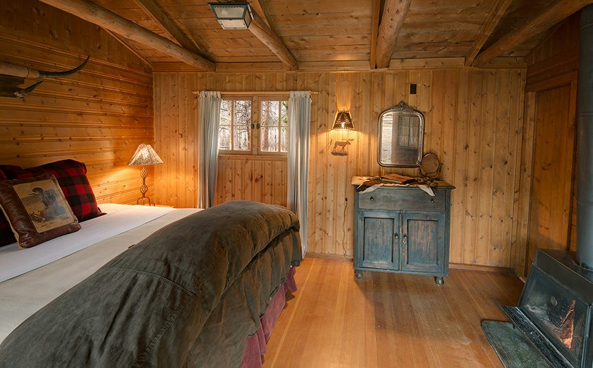Shanty Cabin - Bedroom