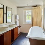 Junior Suite Bathroom