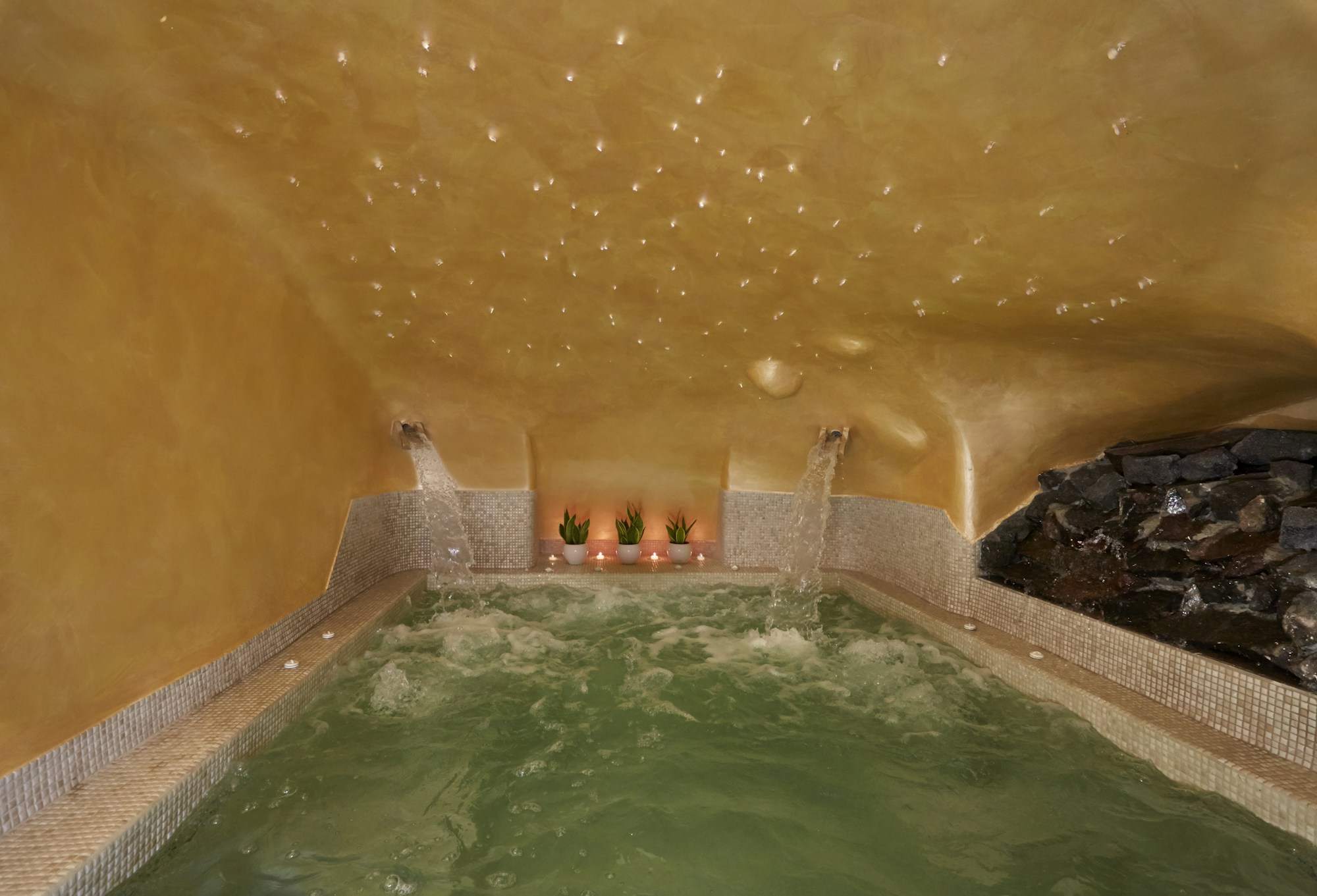 Gold Spa