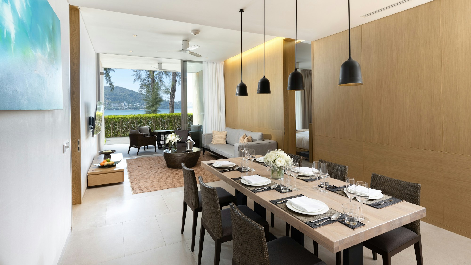 2 Bedroom Grand Azure SeaFront Pool Suite