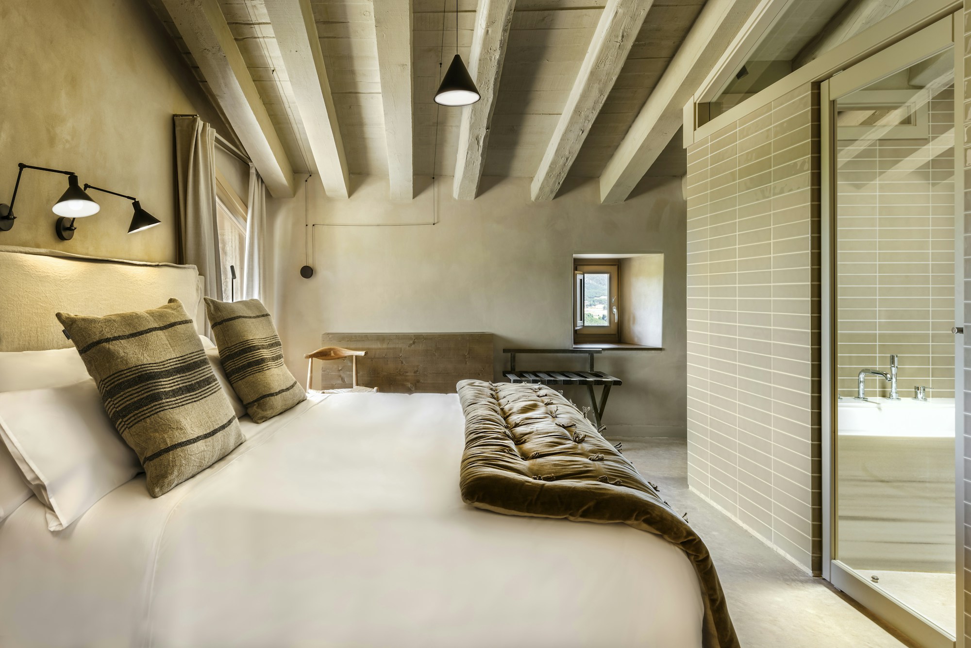 Junior Suite - Bedroom