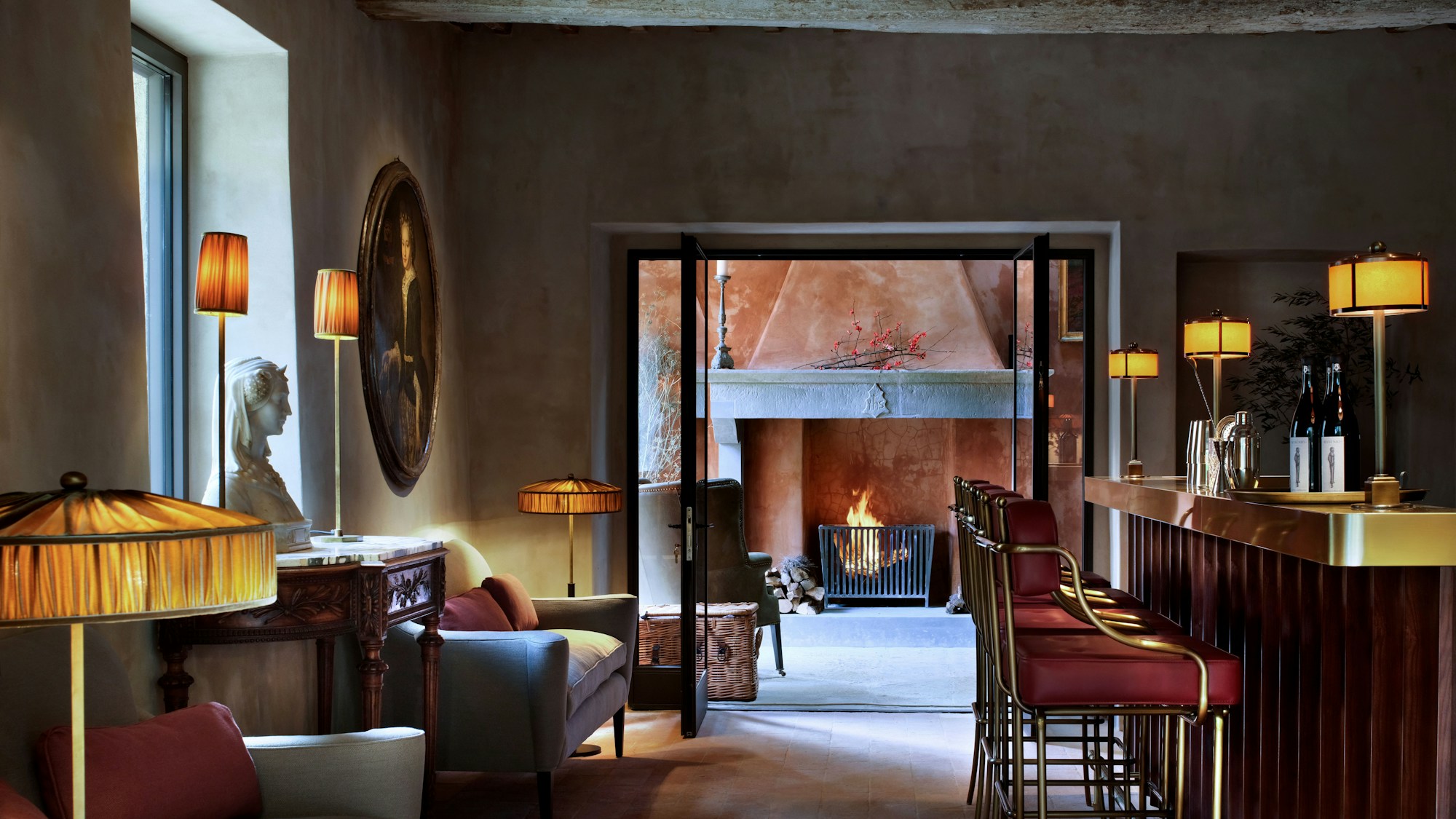 The Palm Court Bar - Reschio Hotel
