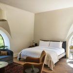 Deluxe King Suite - Bedroom