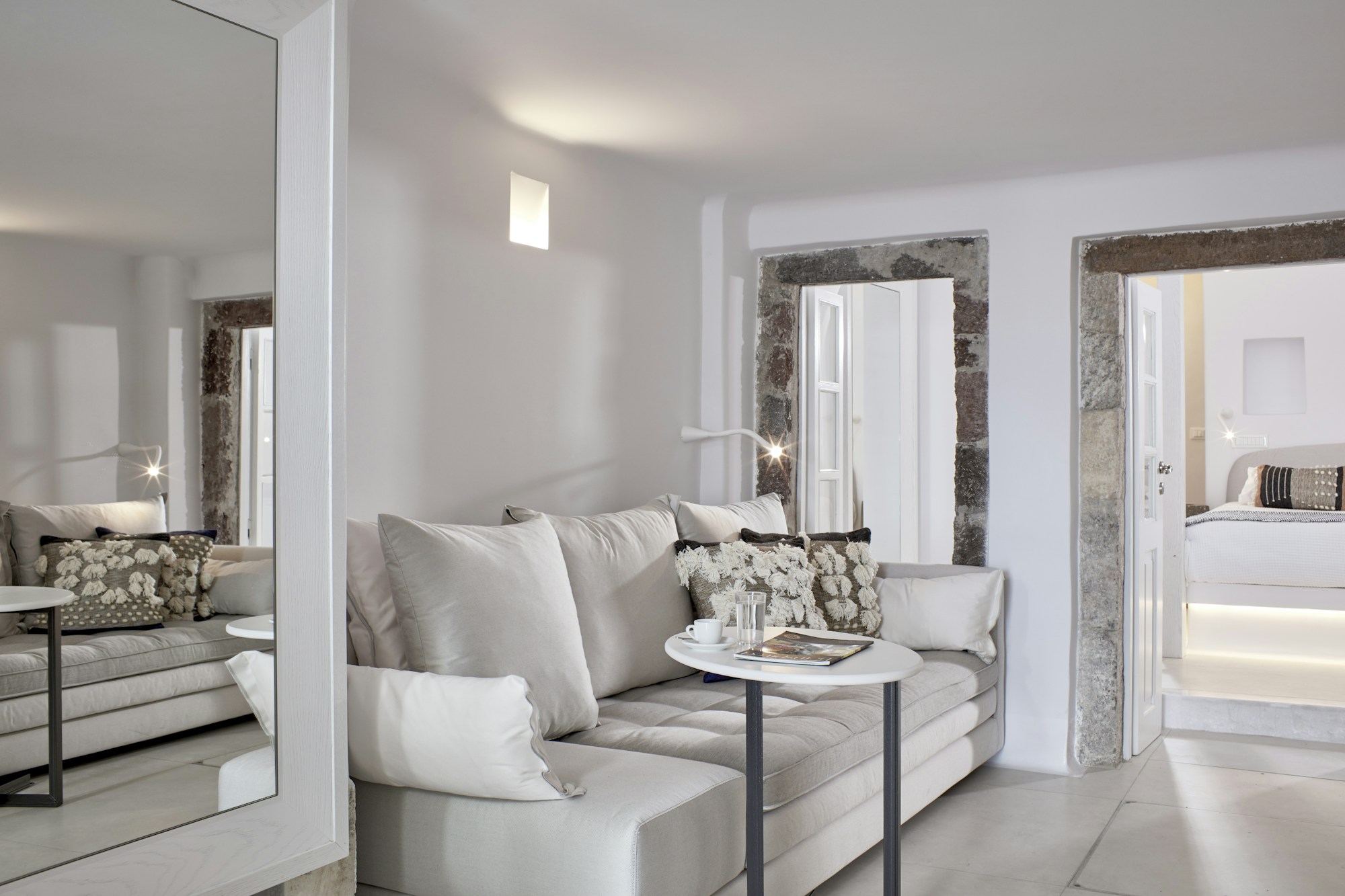 Cosmo Villa - Sofa Bed
