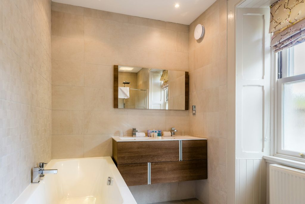 Garden Cottage Bathroom