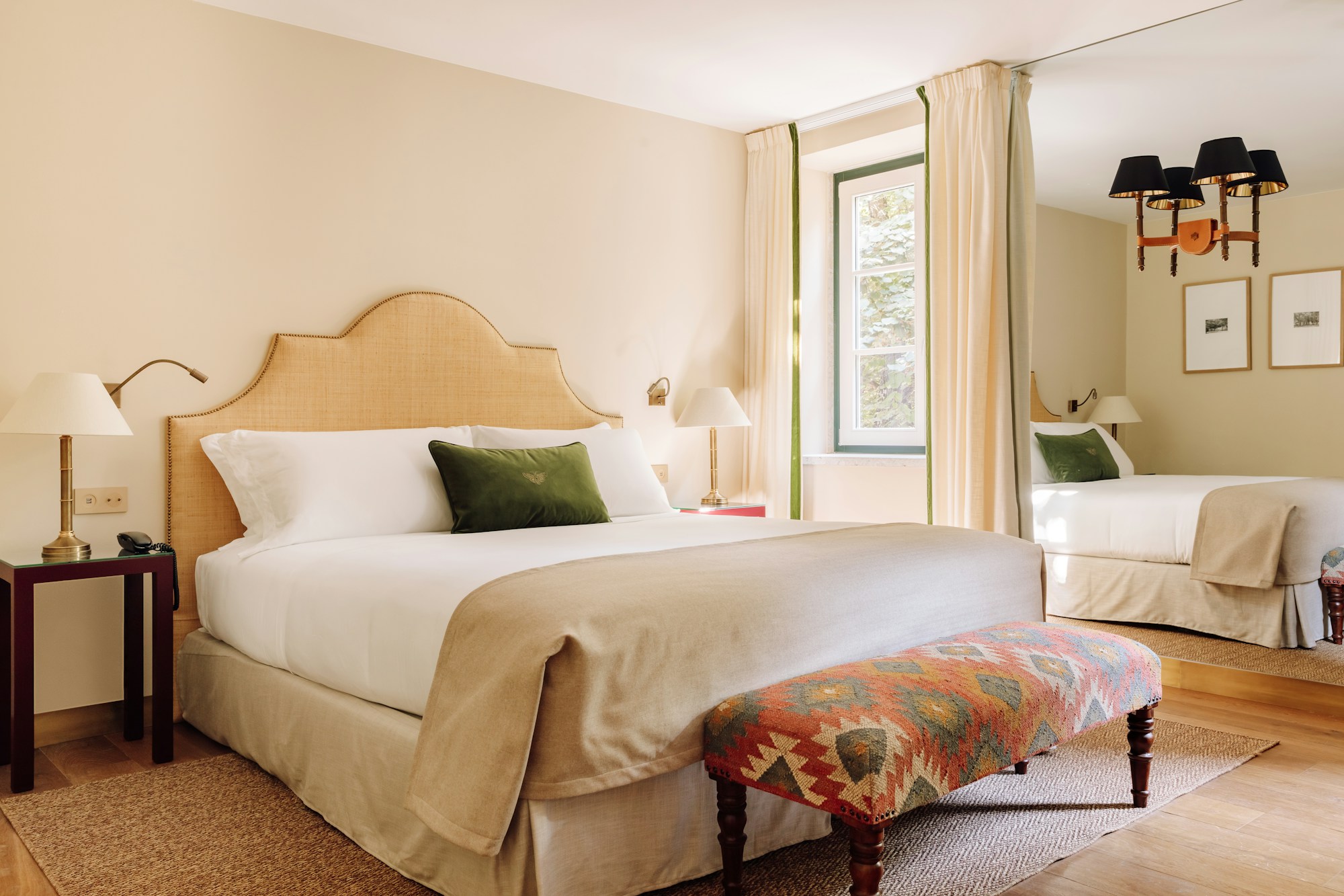 Deluxe Garden View Room