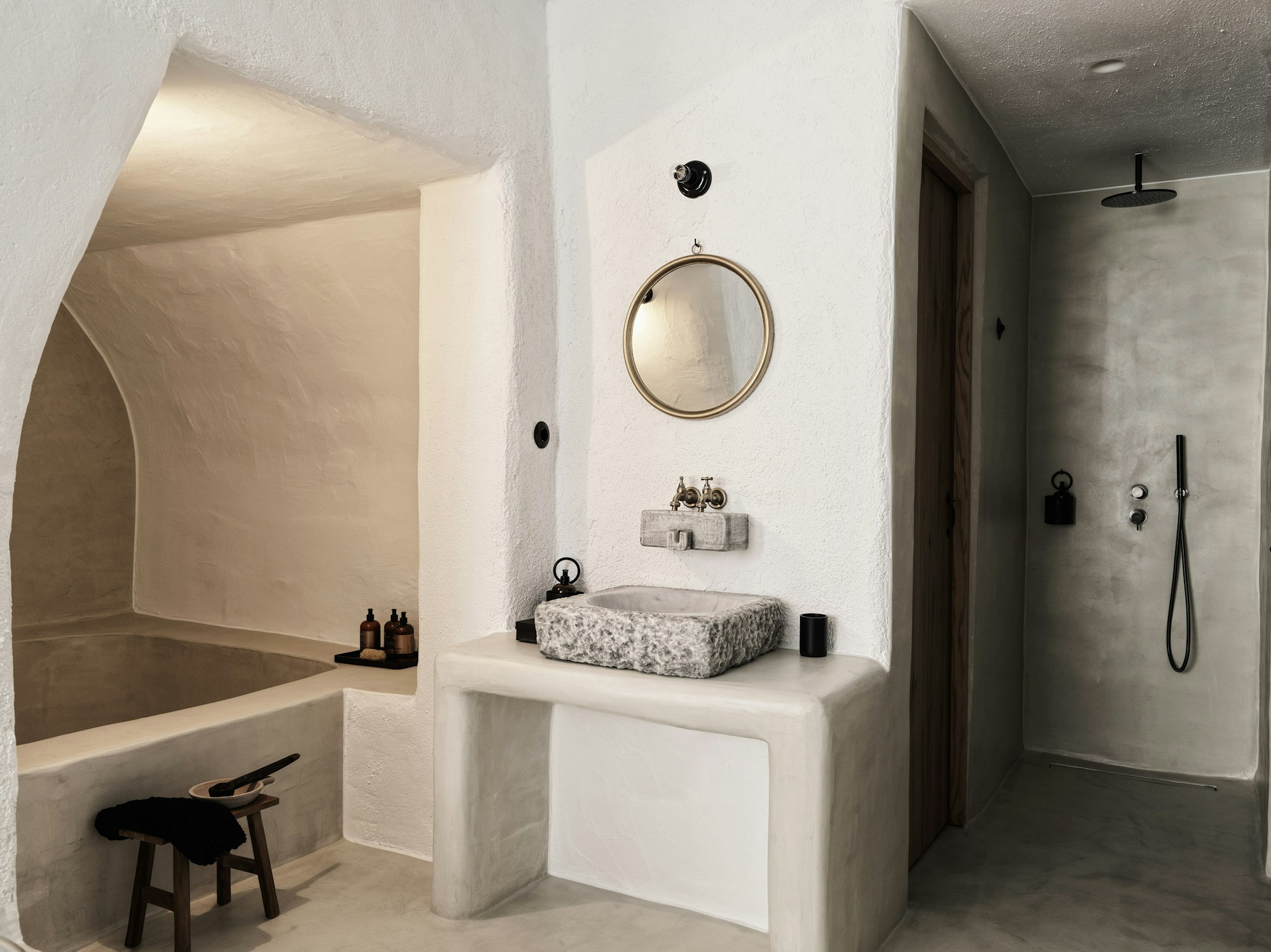 Hideout Nomad Suite, Private Pool and Yard