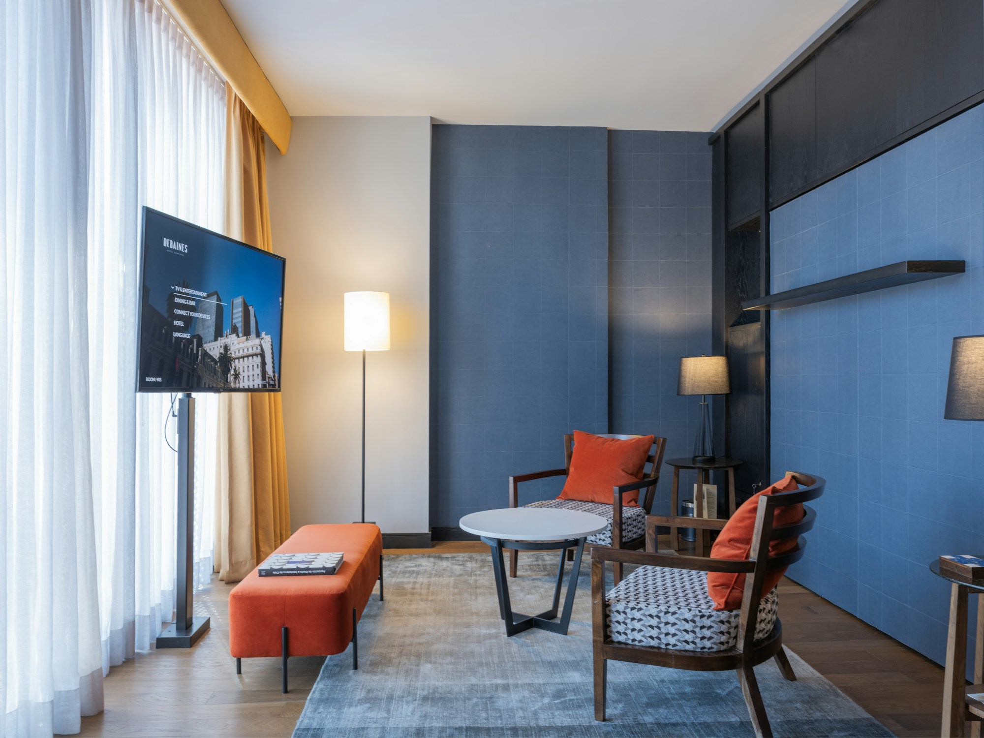Penthouse Suite - Living Area