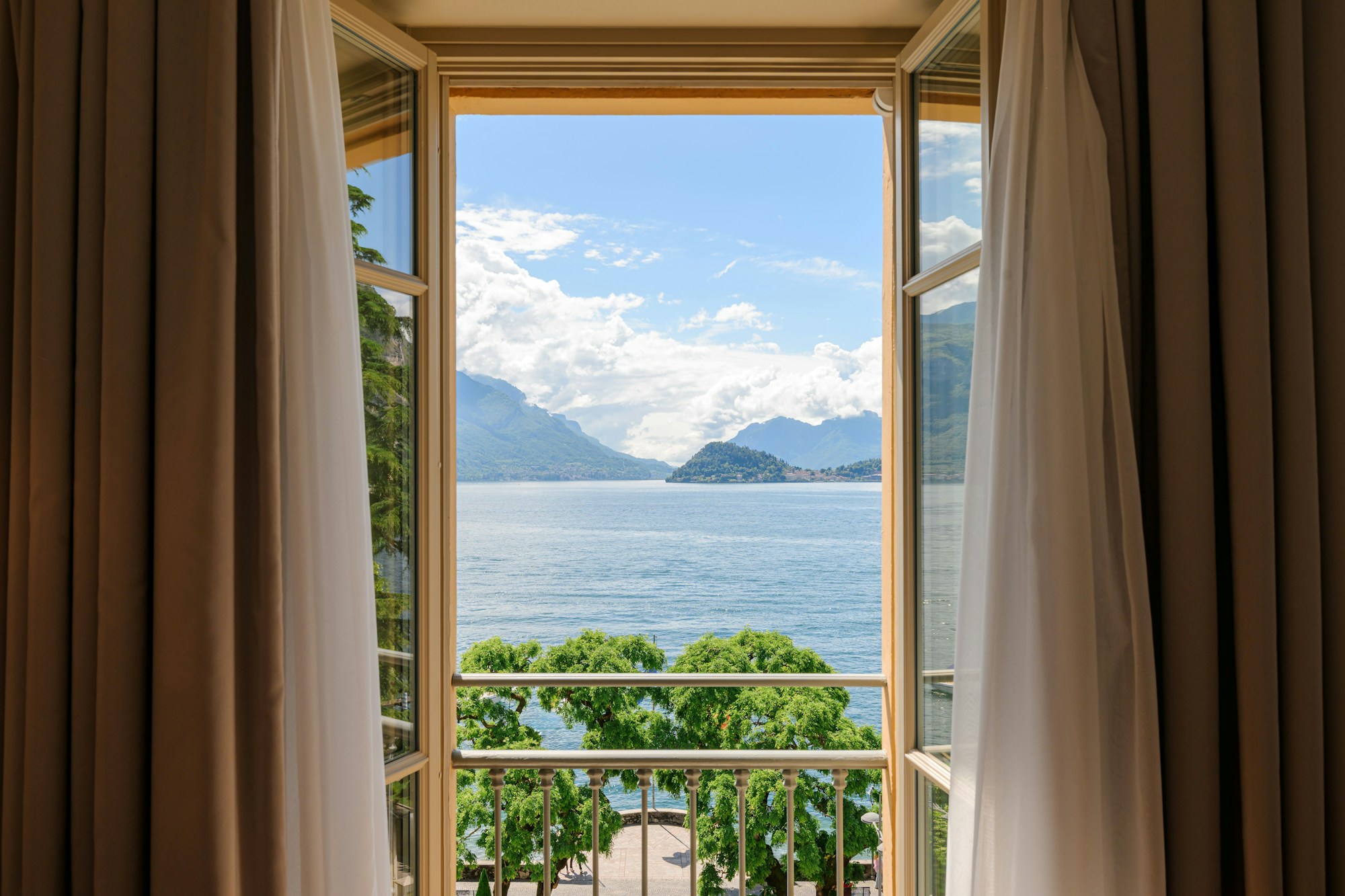 Junior Suite Lake View