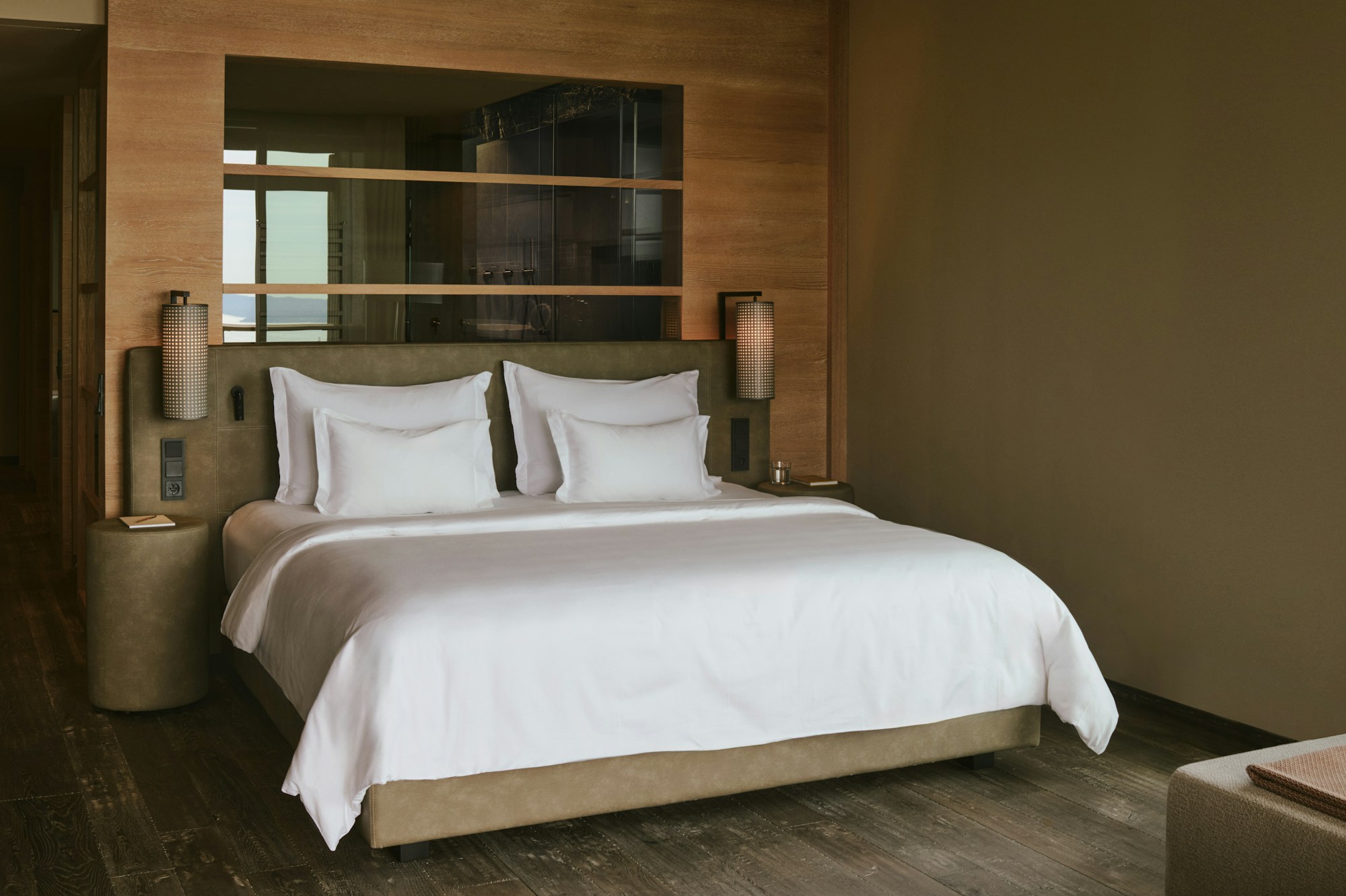 Sky Suite - Bedroom