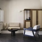 Senior Suite - Living Area