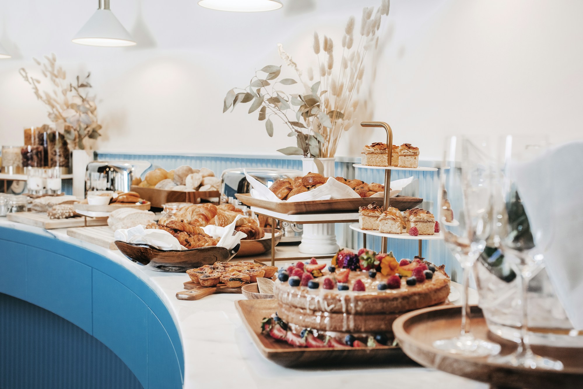 Blue Bar & Restaurant Breakfast