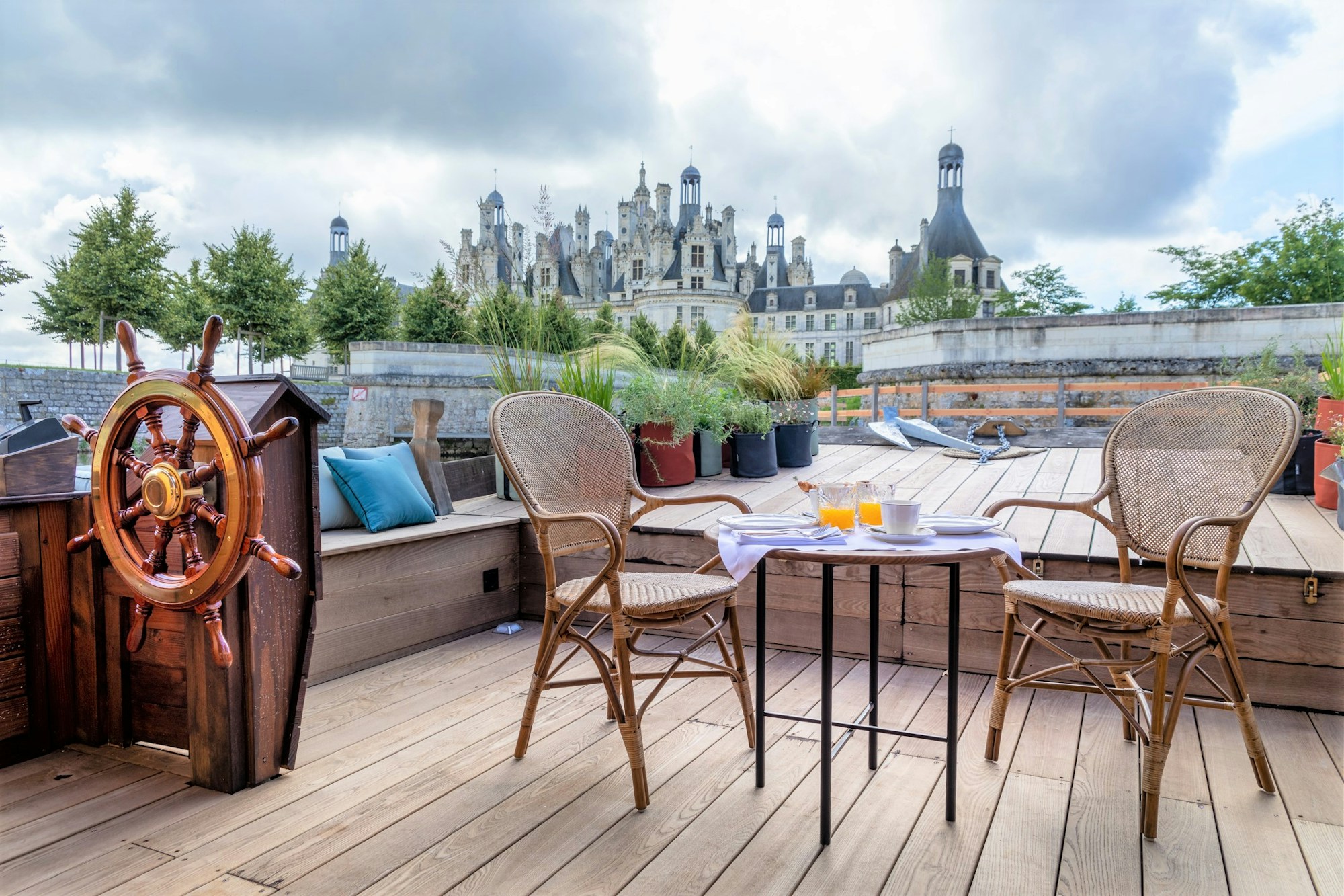 Toue Relais De Chambord
