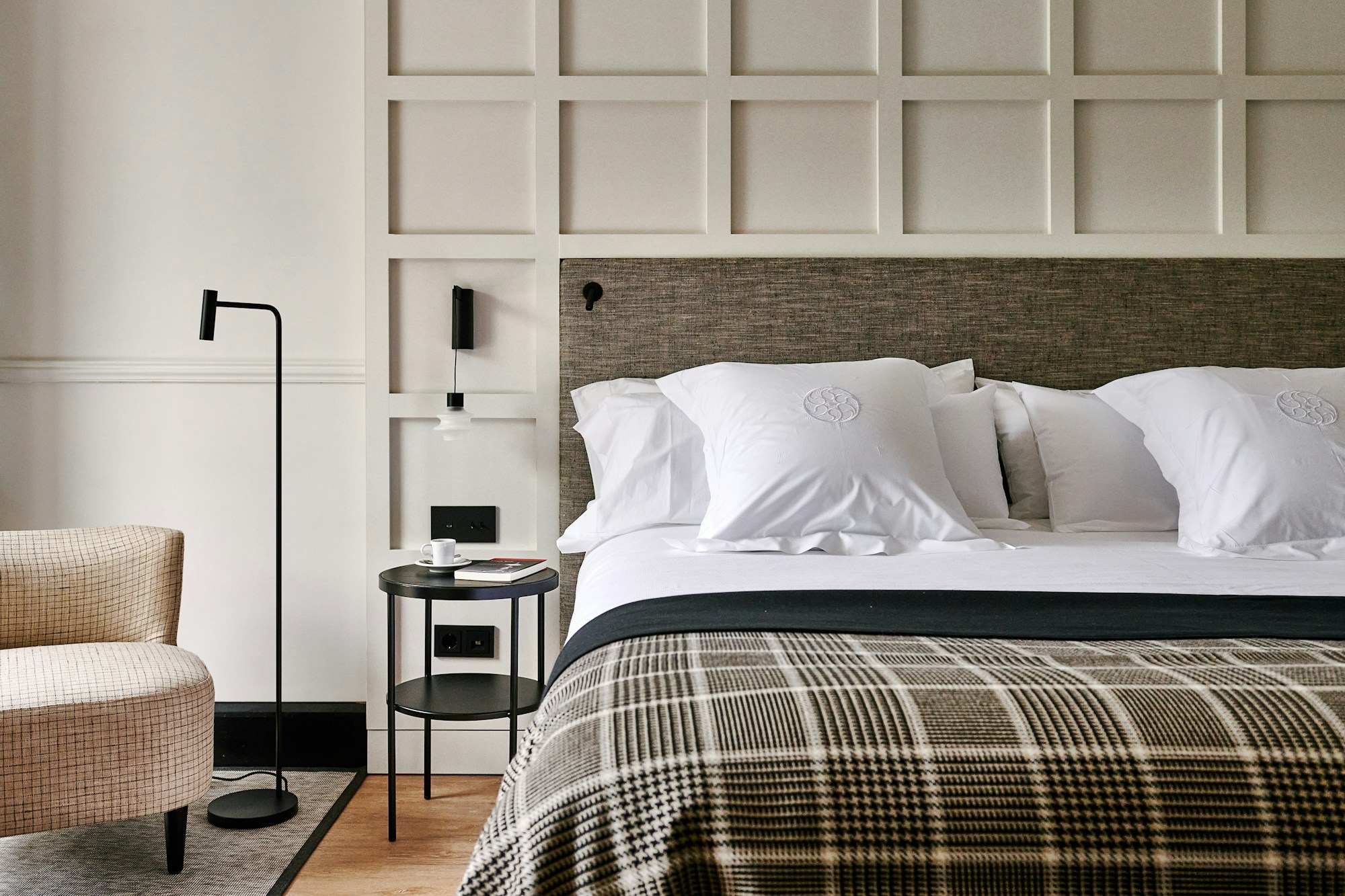 Contemporary Deluxe Room