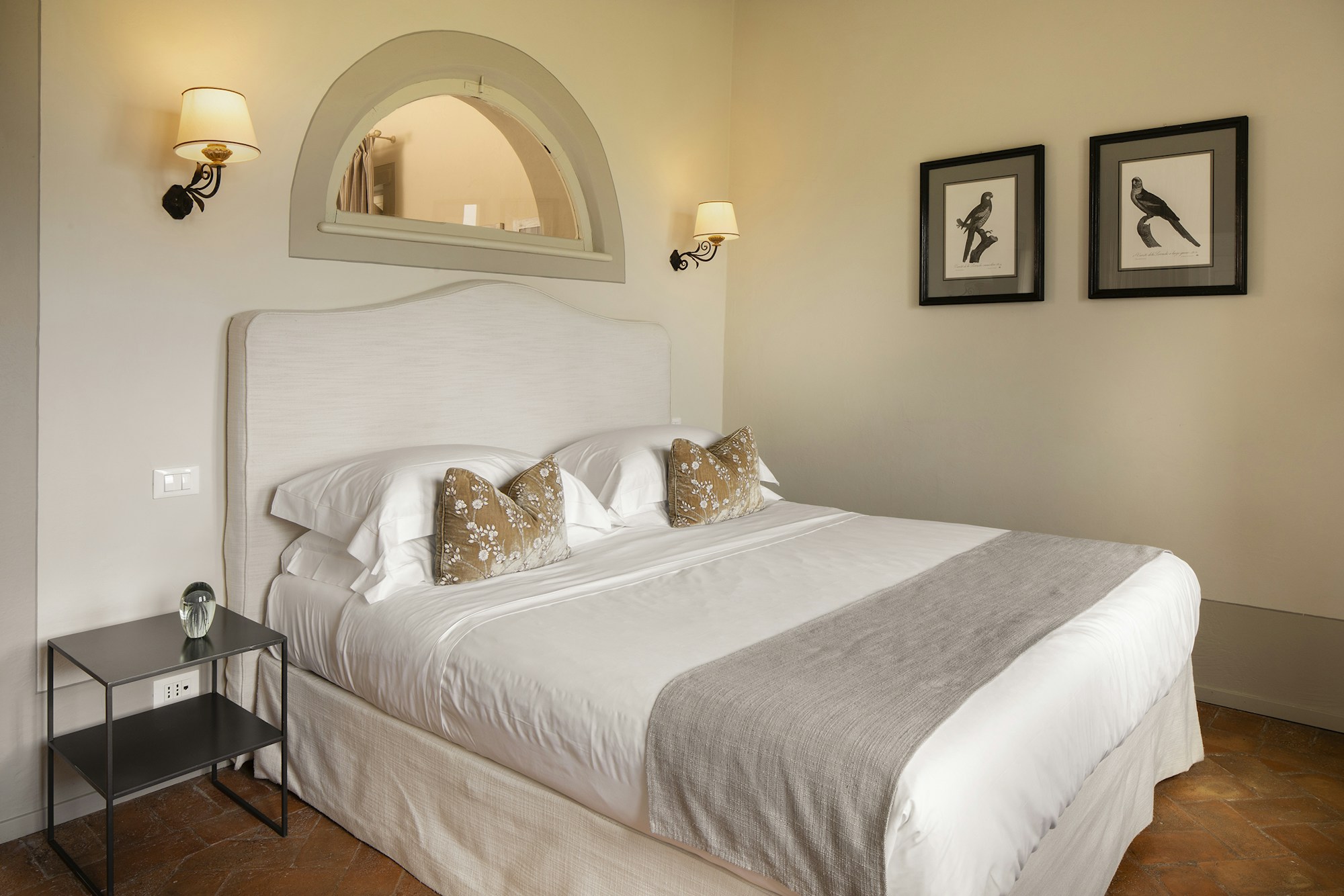 Suite - Bedroom