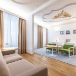 Double Junior Suite - Living Area
