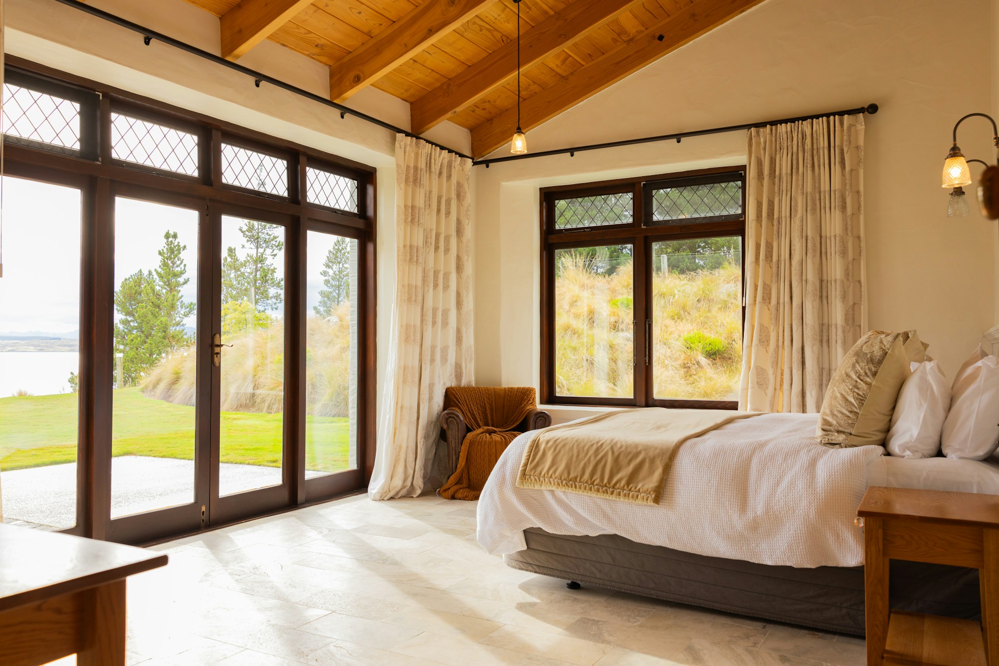 Ashley Mackenzie Villa - Bedroom