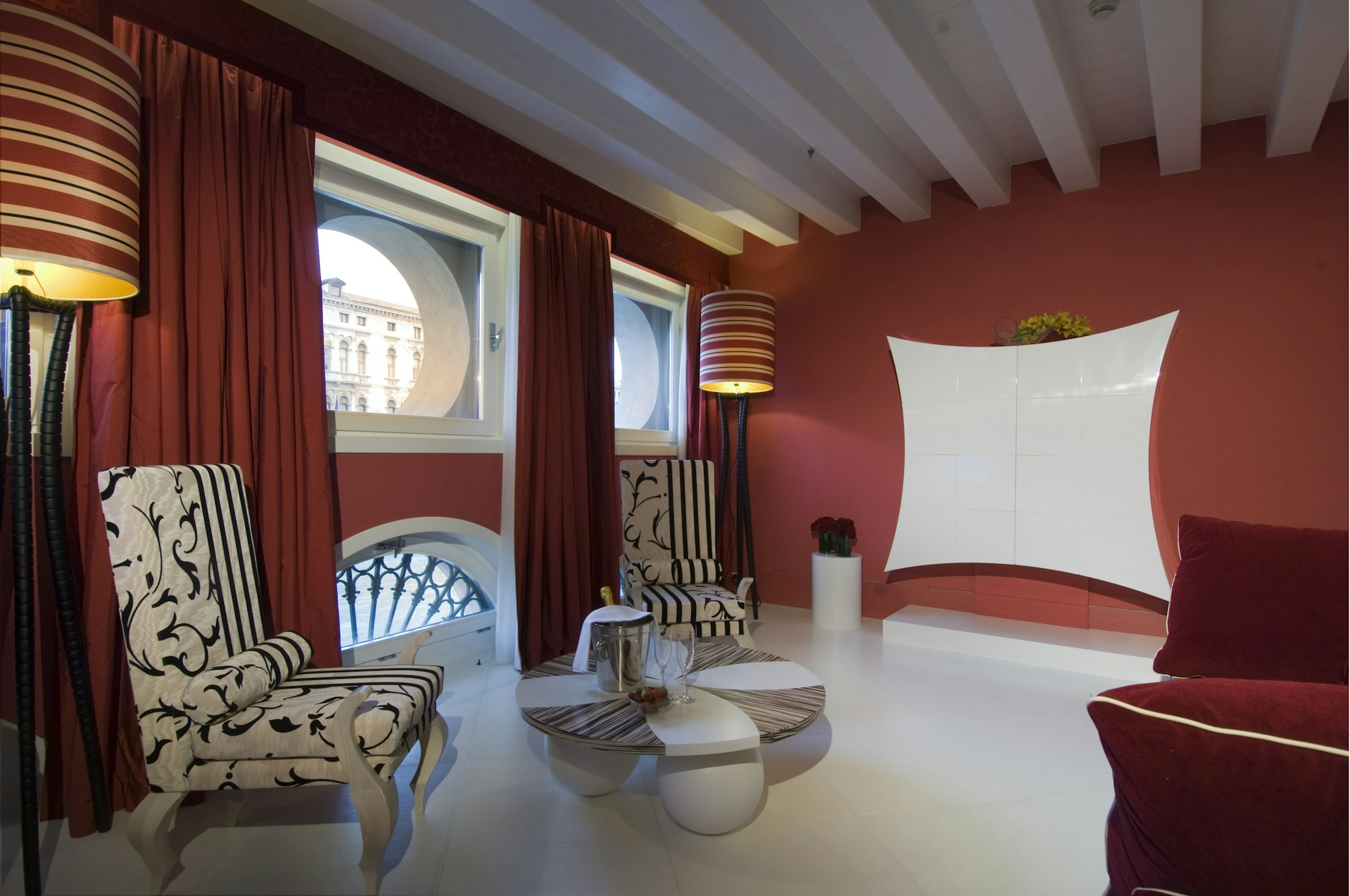Grand Canal View Junior Suite- Living Area