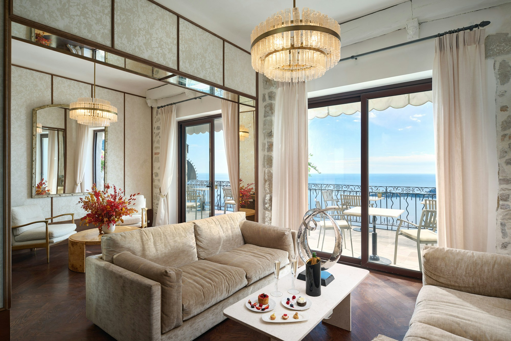 Private Royal Salon
