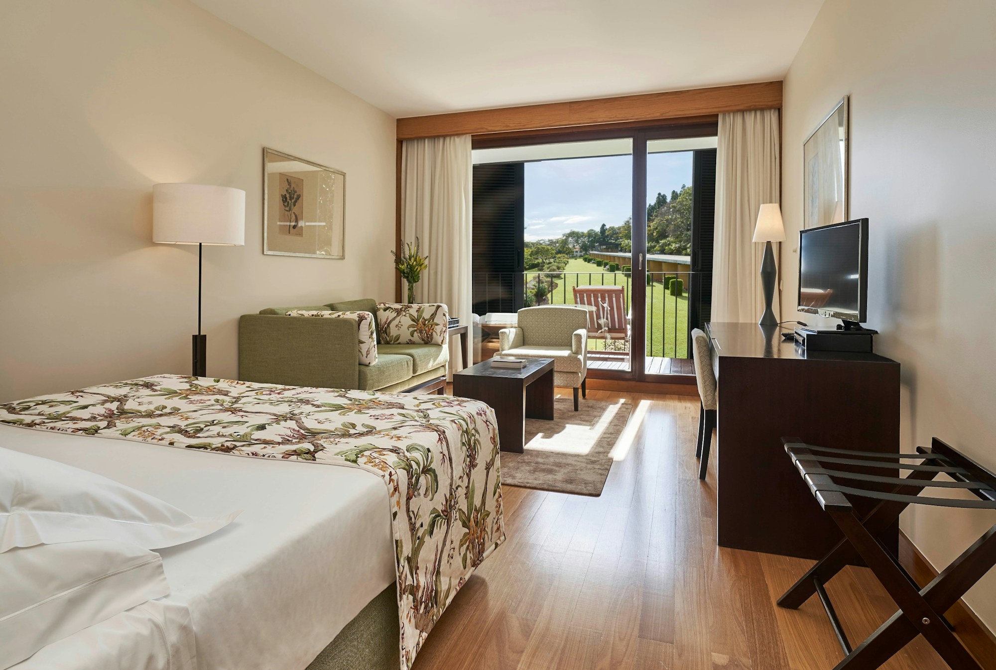 Premium Room