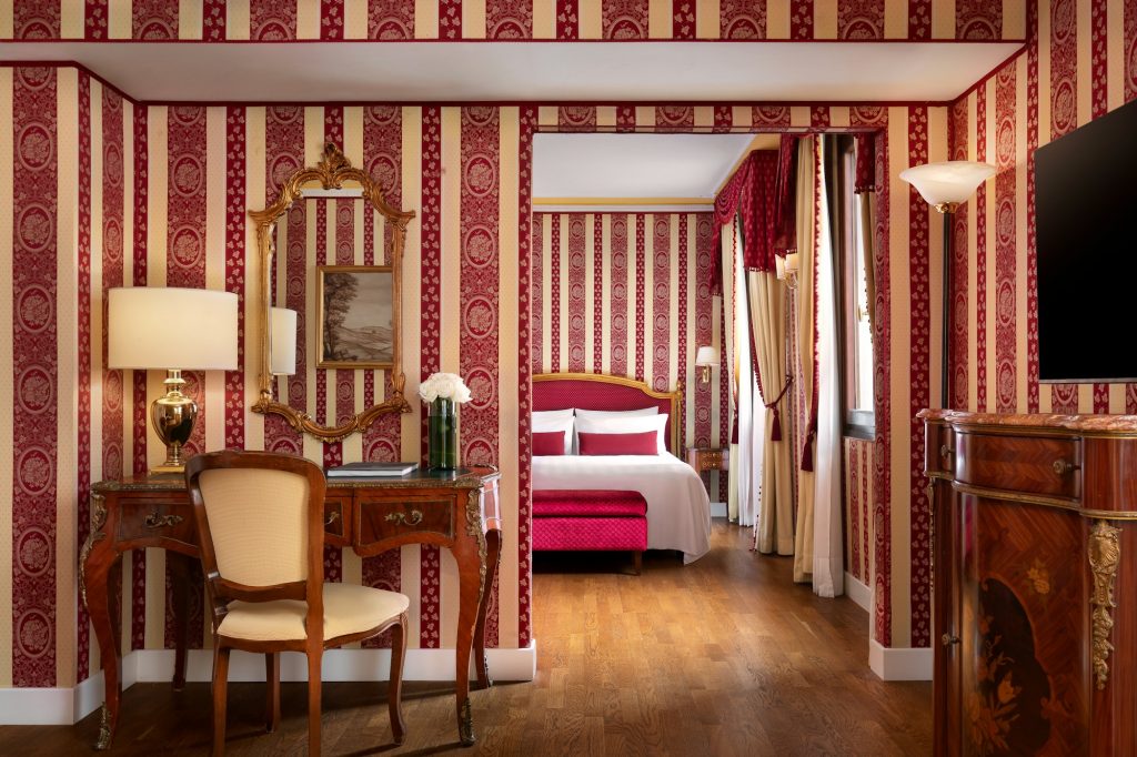 Junior Suite - Bedroom