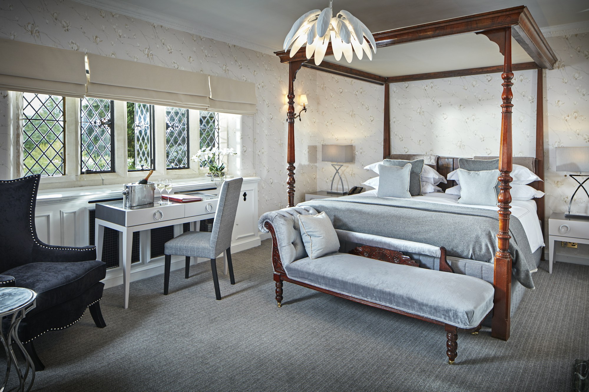 Queen Anne Suite - Bedroom