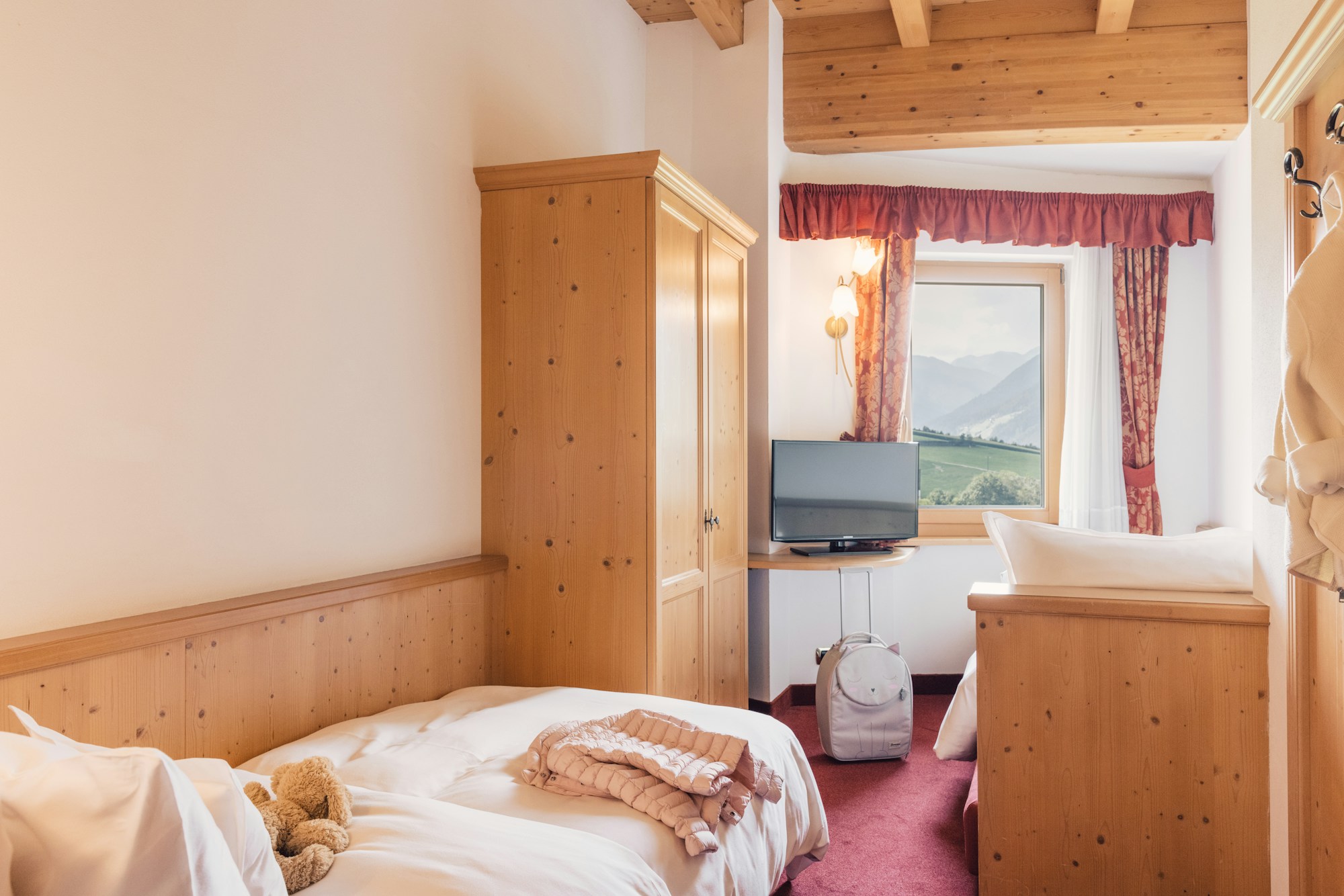 Dream Suite - Bedroom