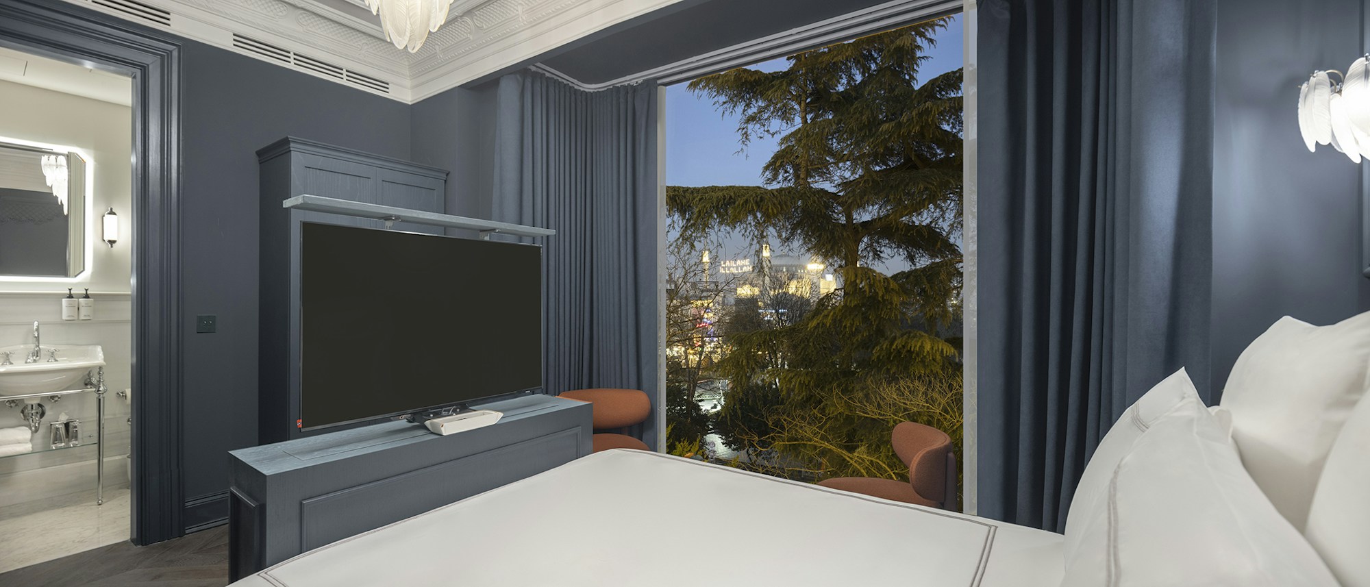Cedar Room - Bedroom
