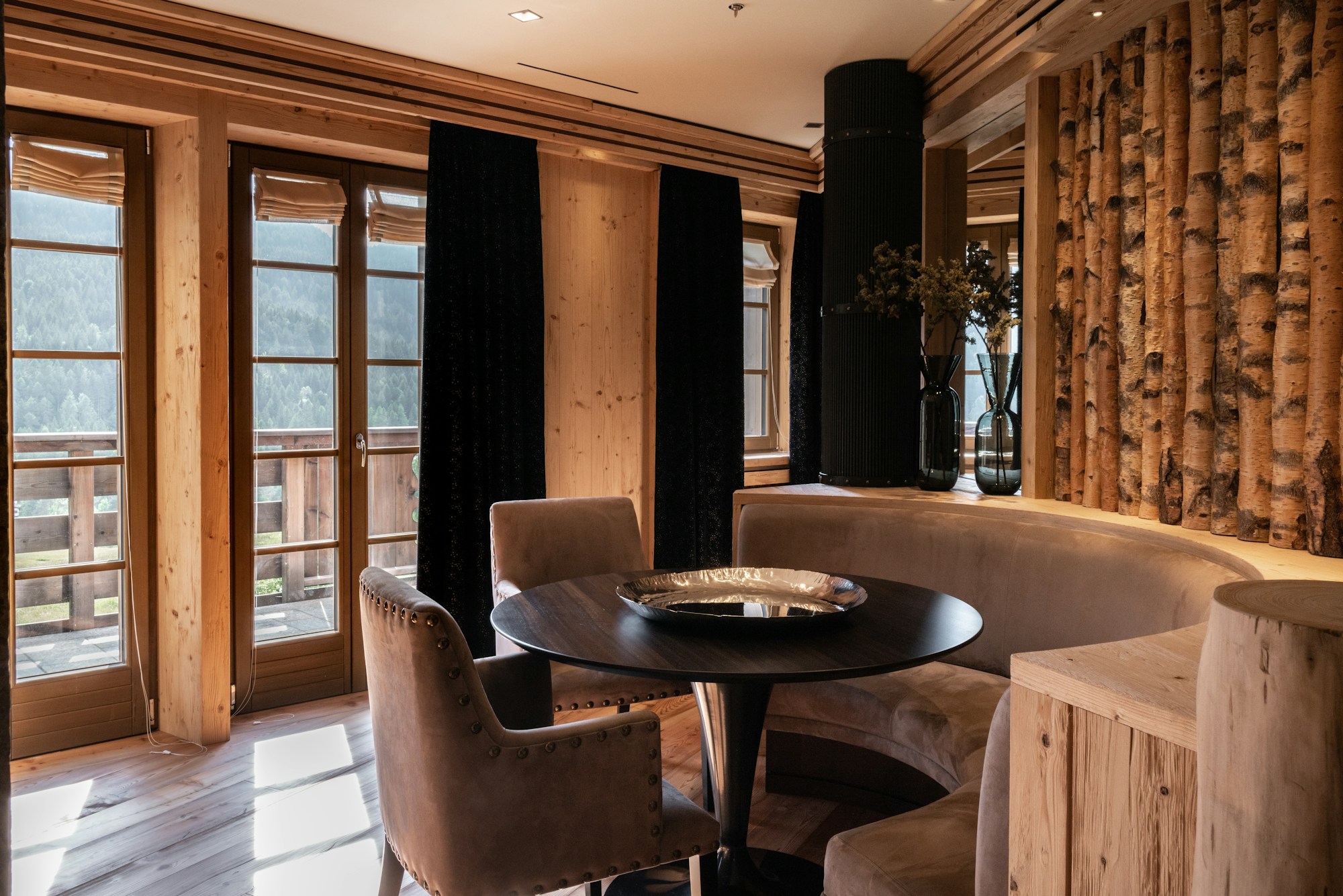 Signature Dolomites Suite - Dining Area