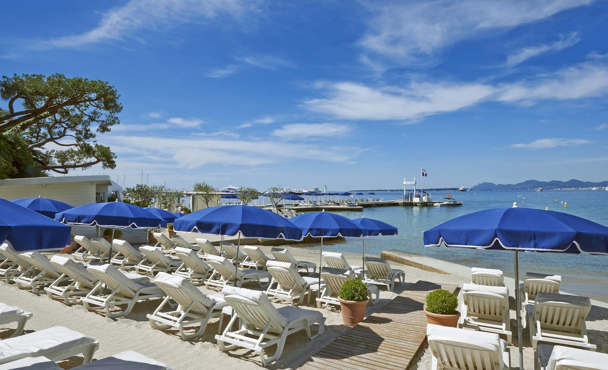 Private Hotel Sunbeds