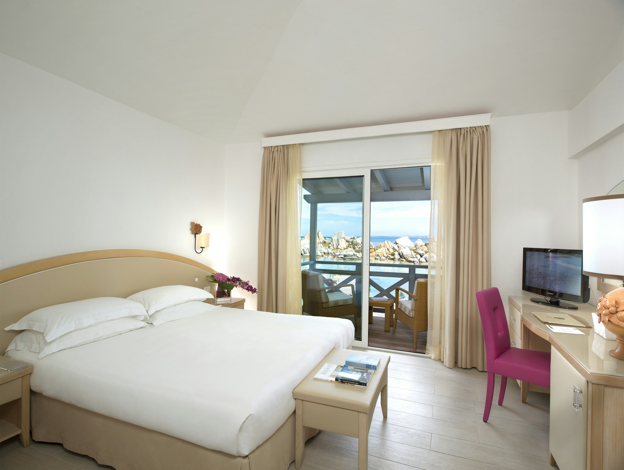 Standard Sea View - Bedroom