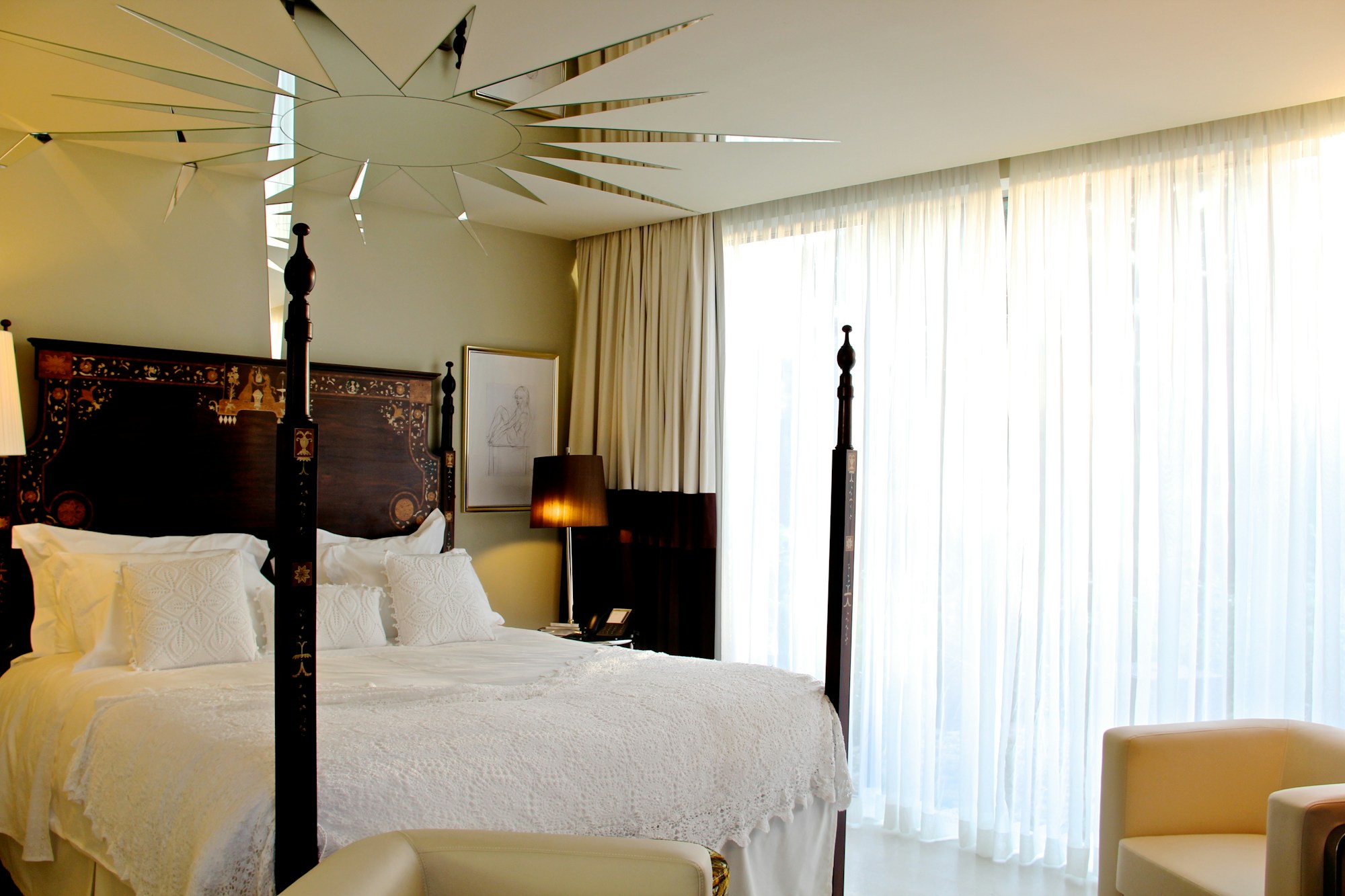 Prestige Room