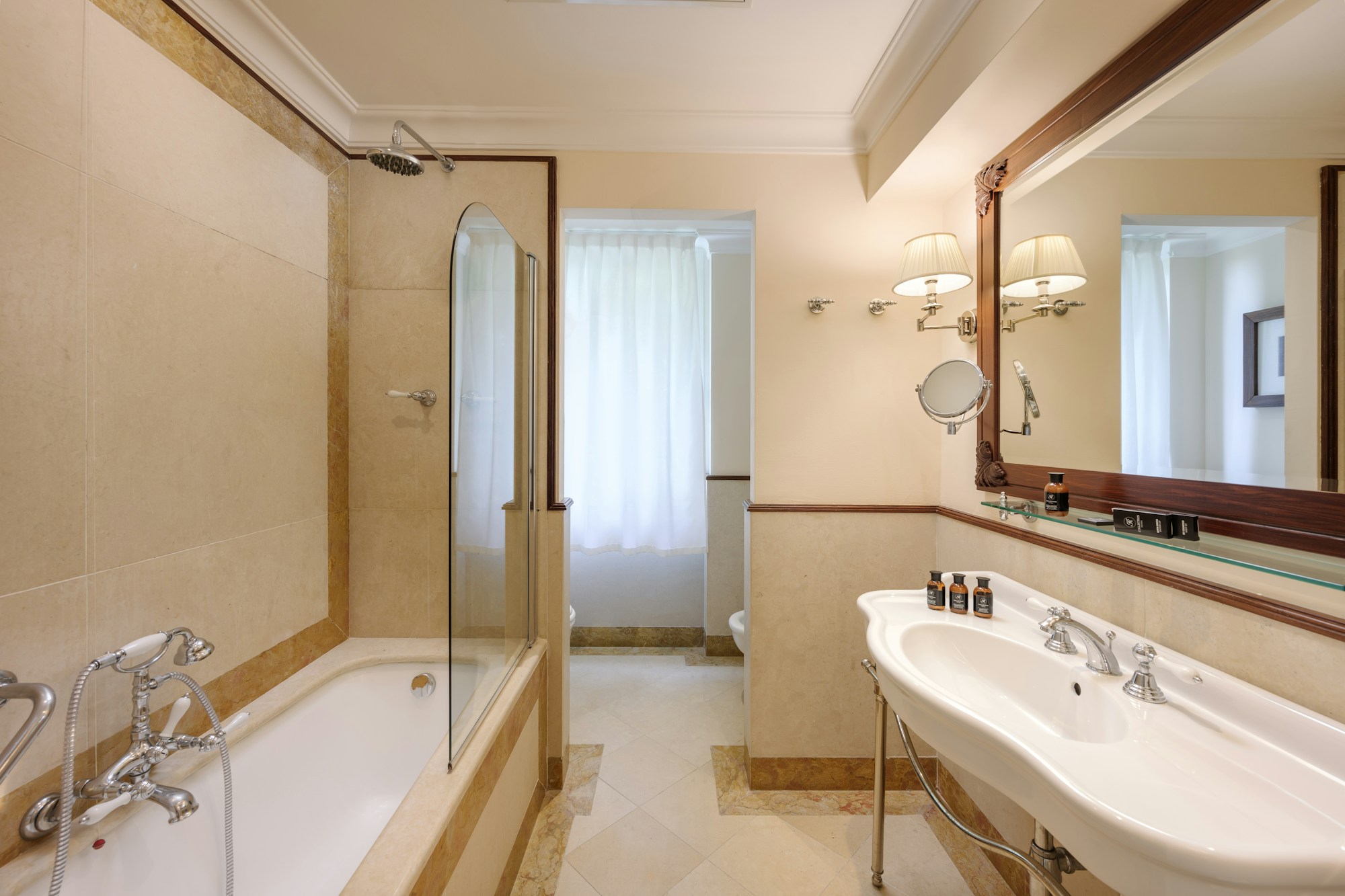 Junior Suite Sea Front - Bathroom