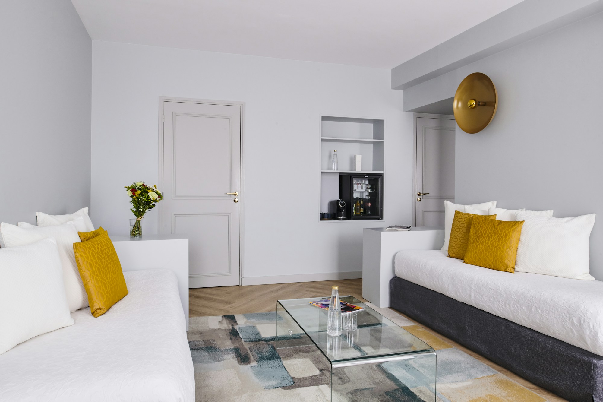 Prestige Suite - Living Area