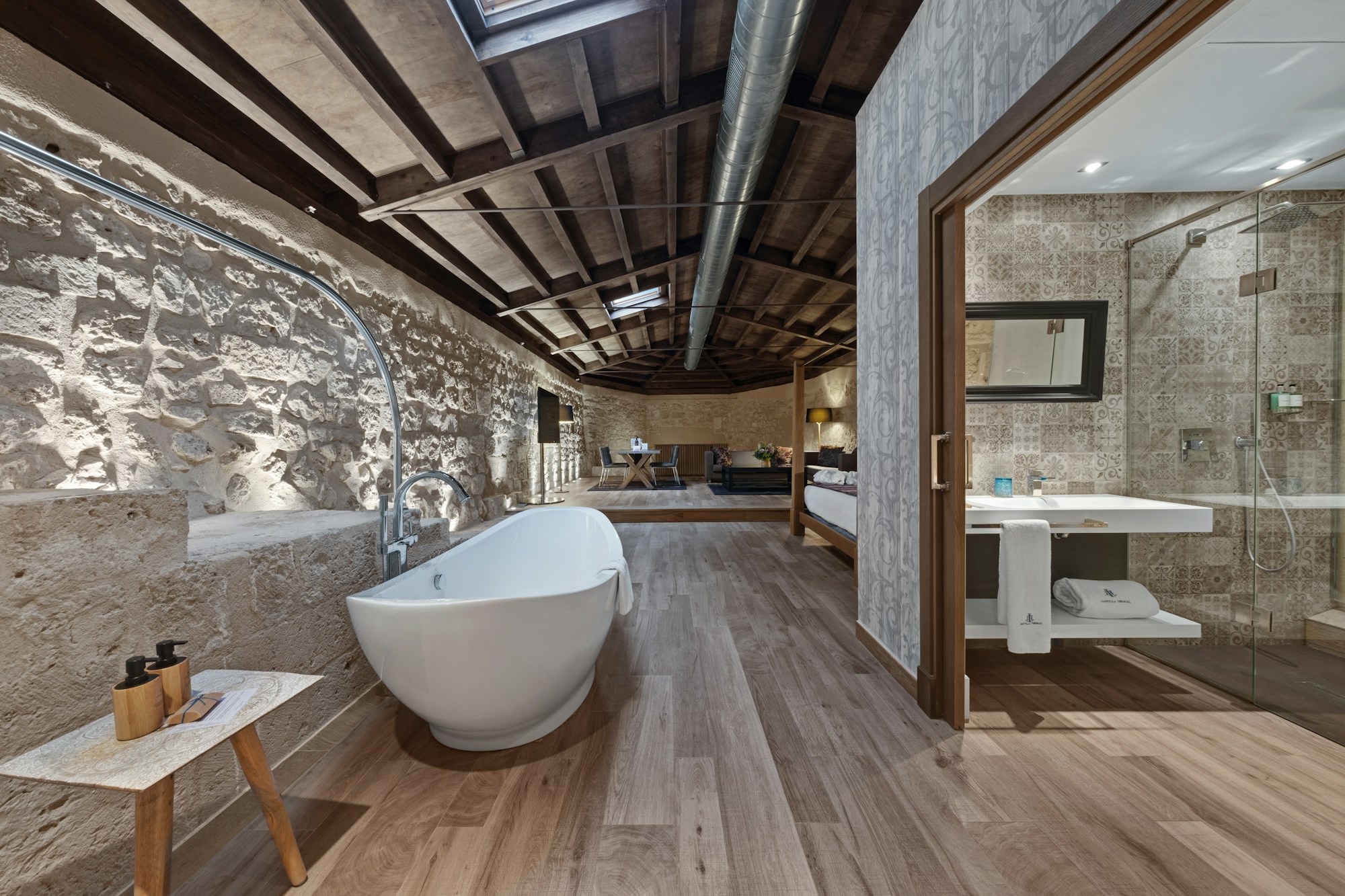 Treasure Suite - Bathroom