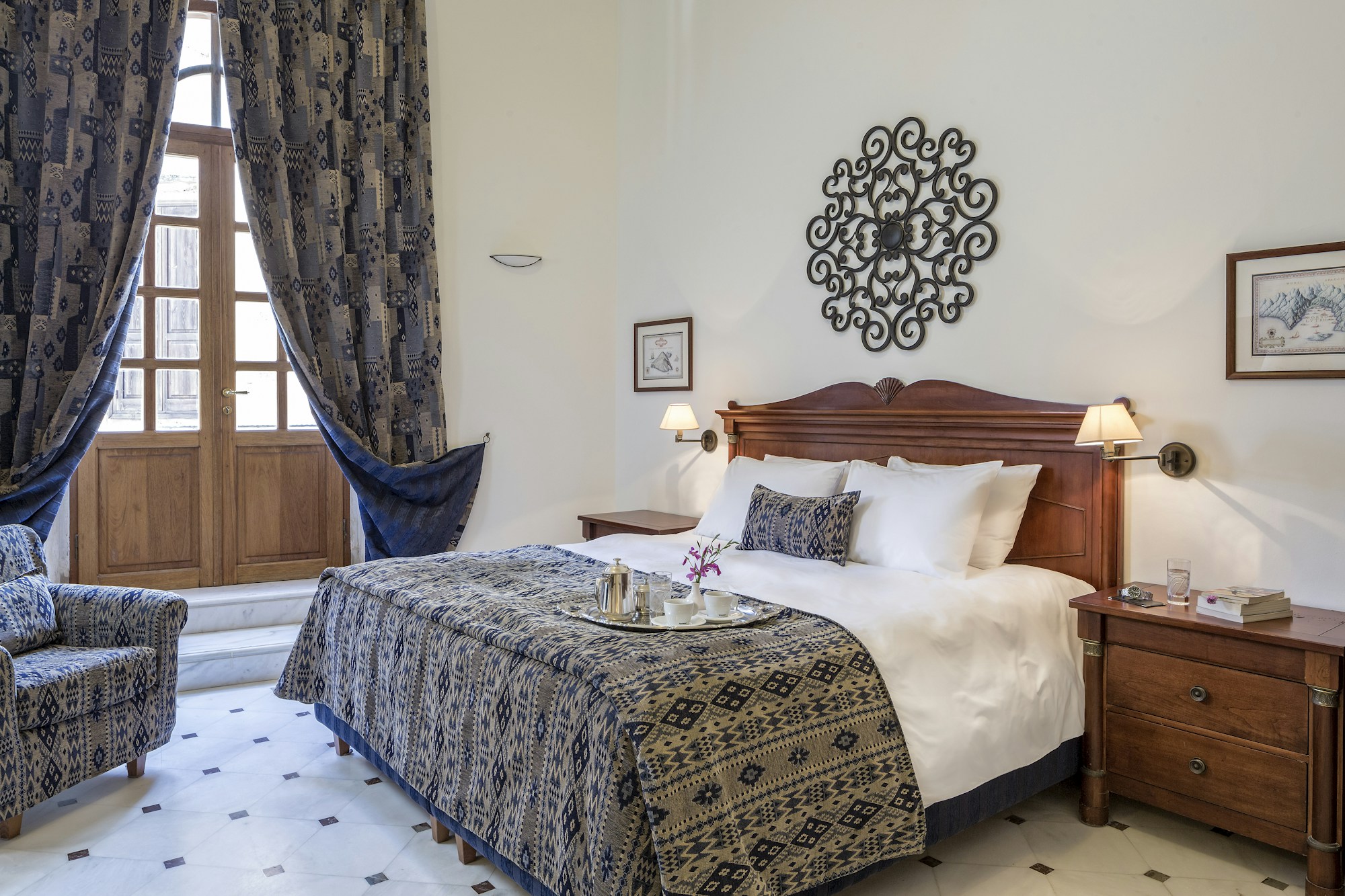 Honeymoon Suite