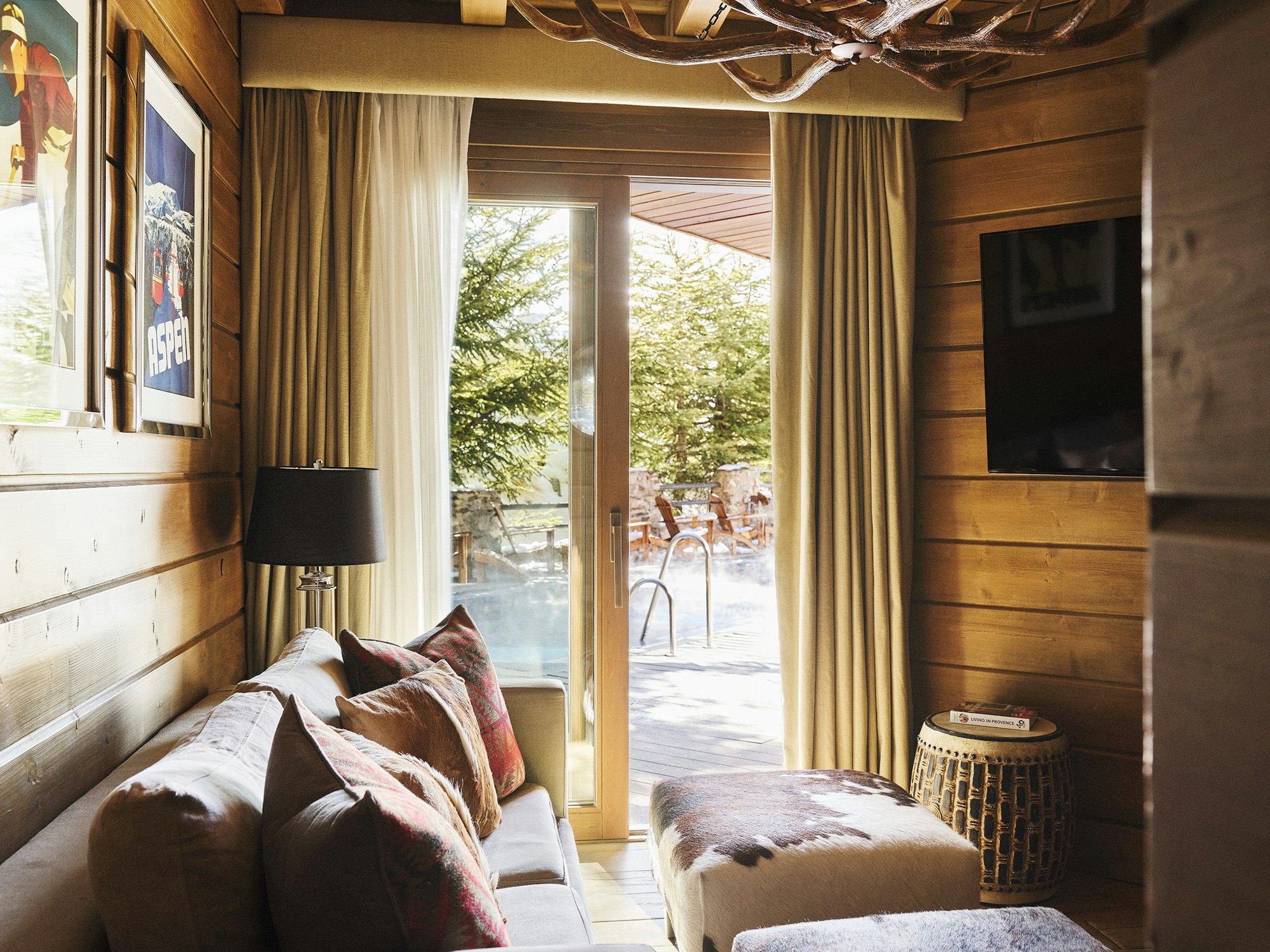 Lodge Suite Pool