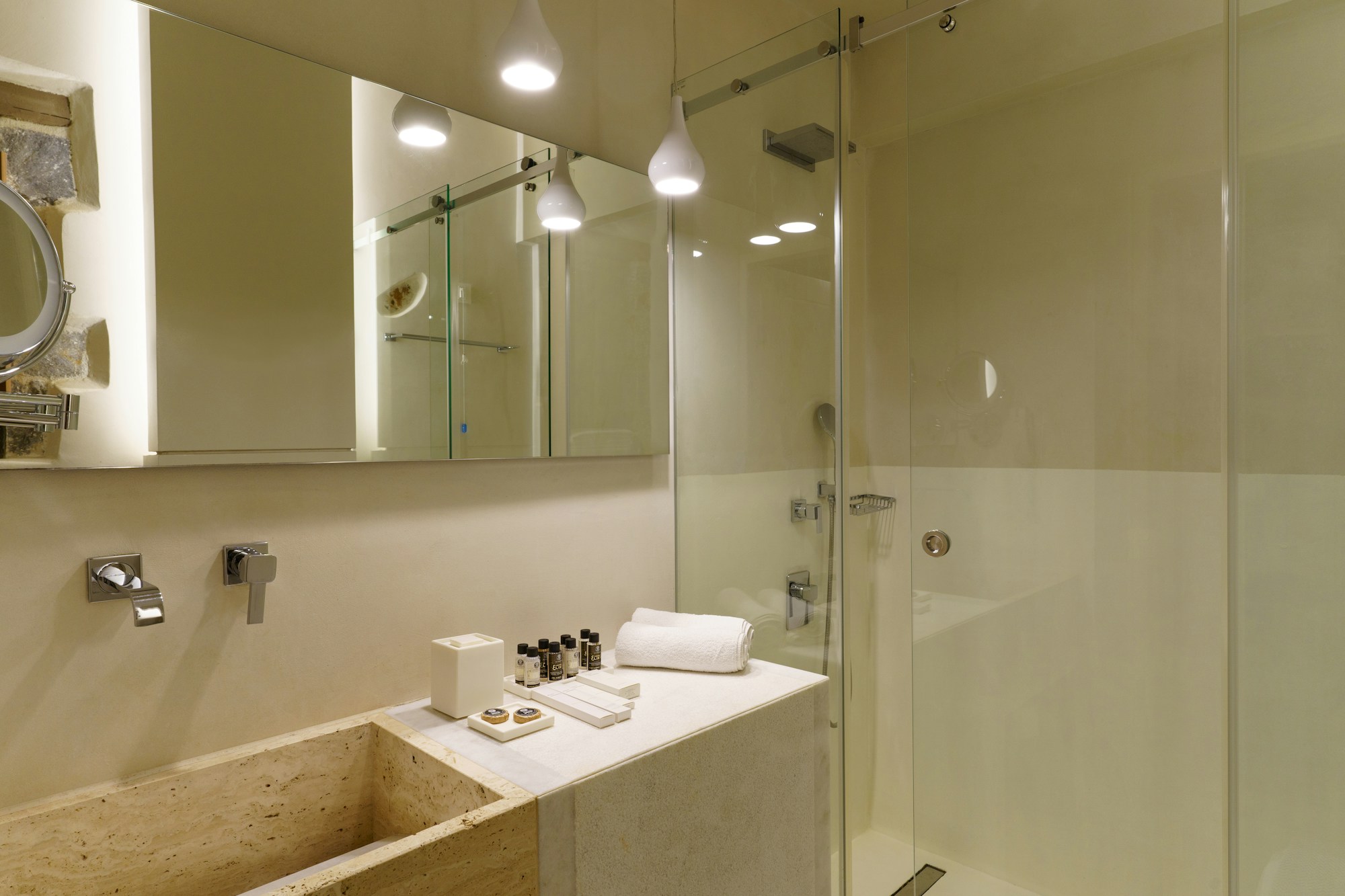 Private Pool Signature Suite Sea View - Bathroom