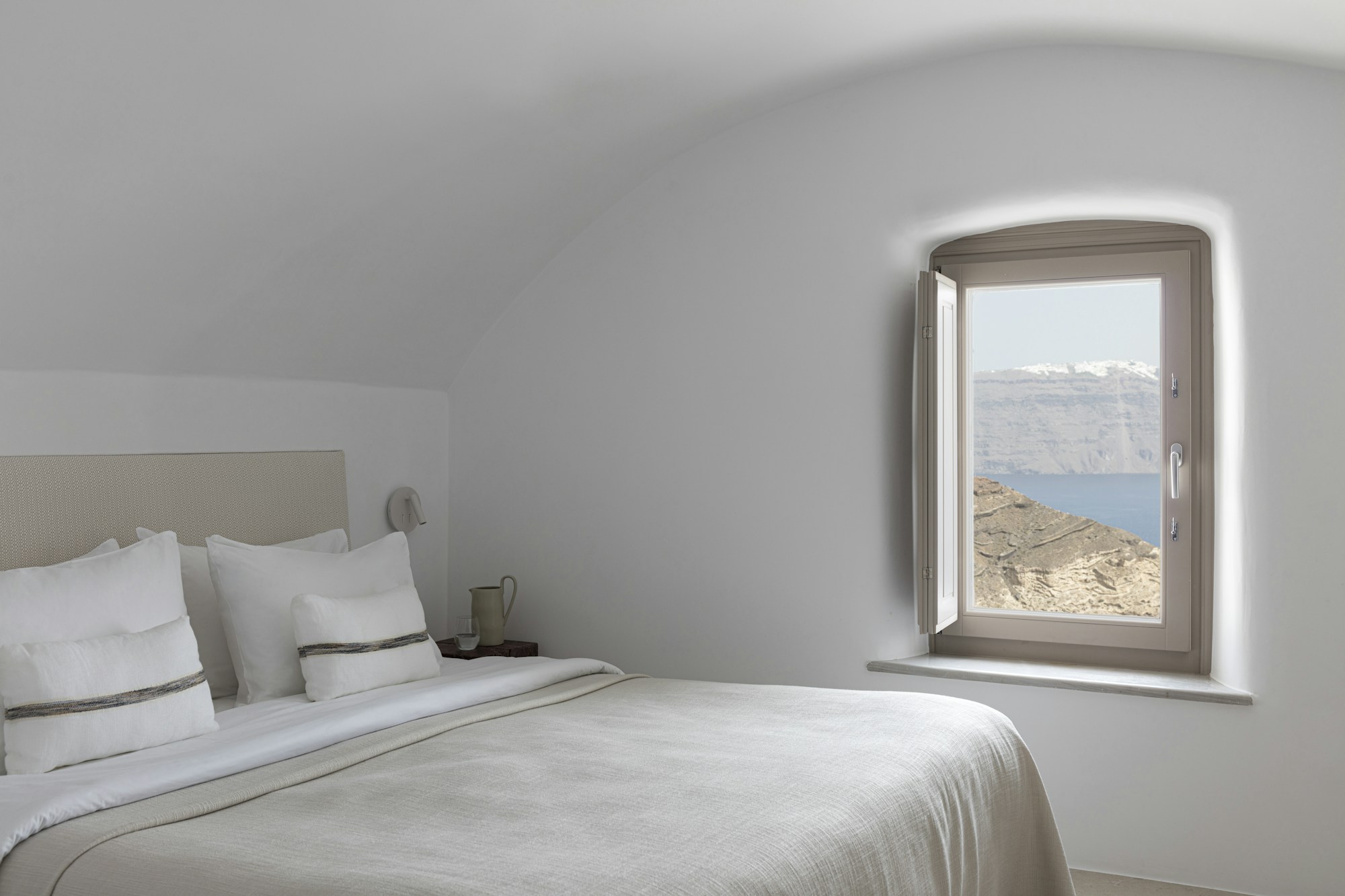 Grand Suite Plunge Pool - Bedroom