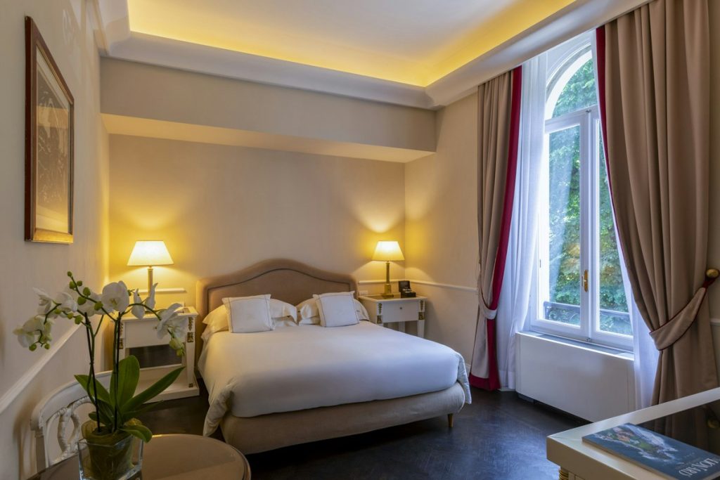 Superior - Bedroom