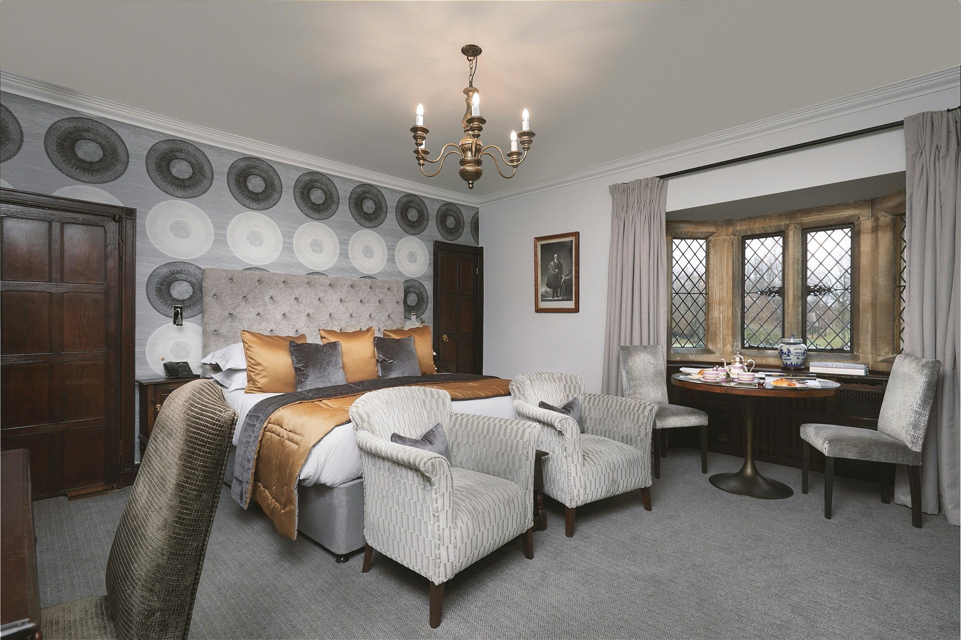 Splendid Historic Suite - Bedroom