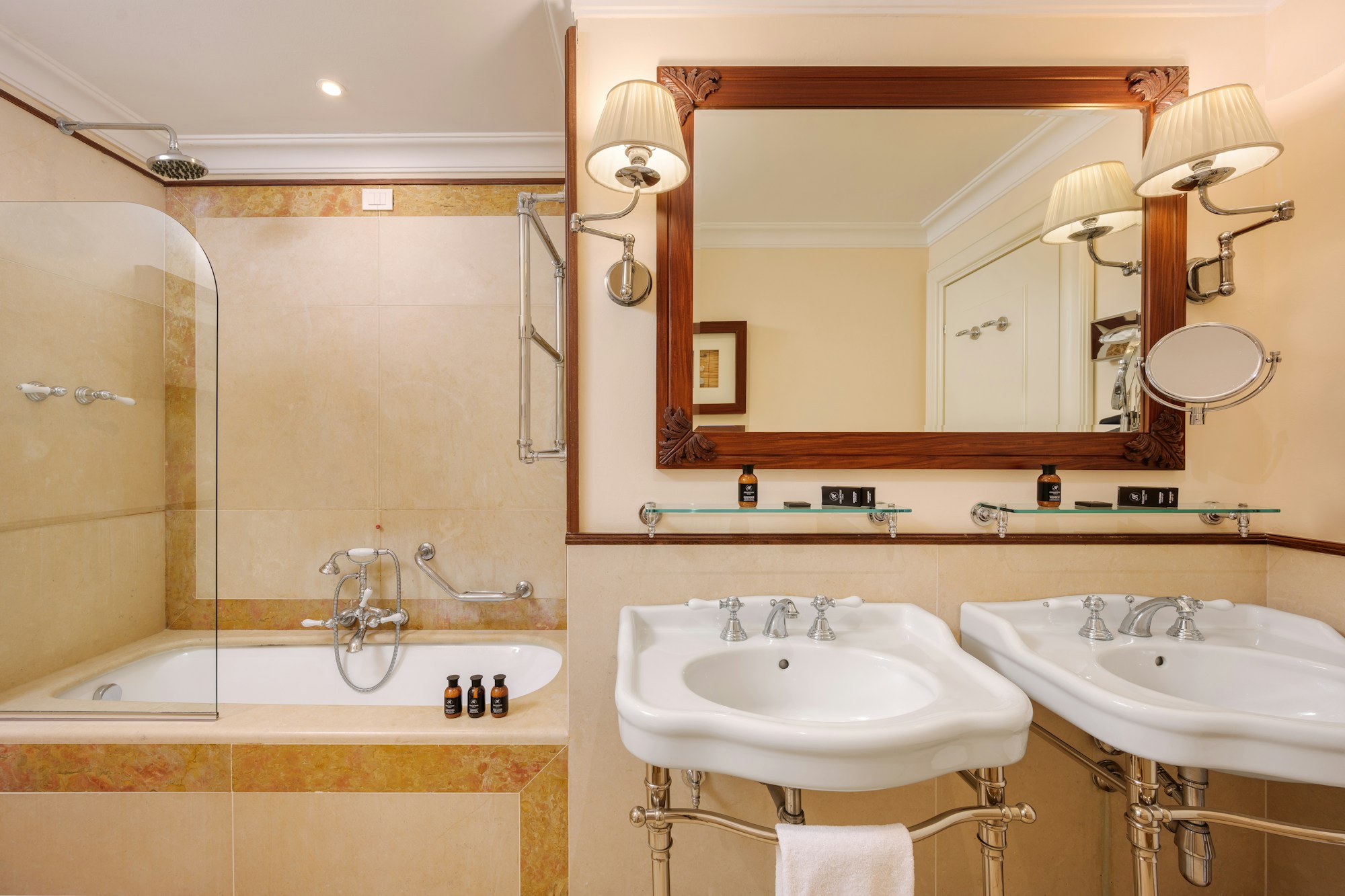 Prestige Park View Room - Bathroom