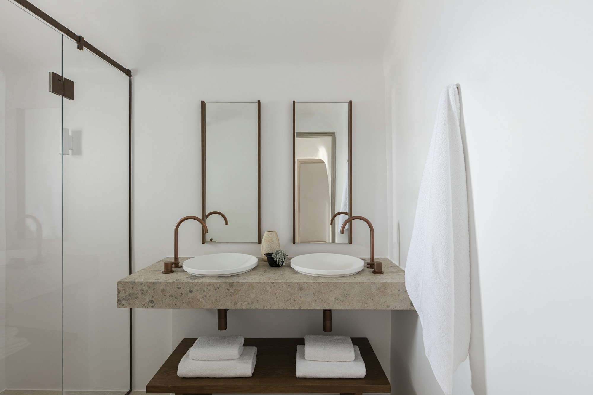 Grand Suite Plunge Pool - Bathroom