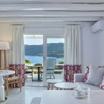 Archipelagos Suite with Outdoor Jacuzzi