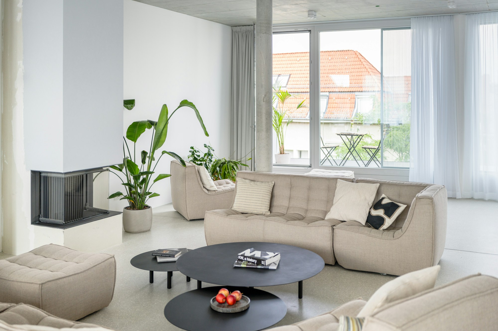 Penthouse 246 - Living Area