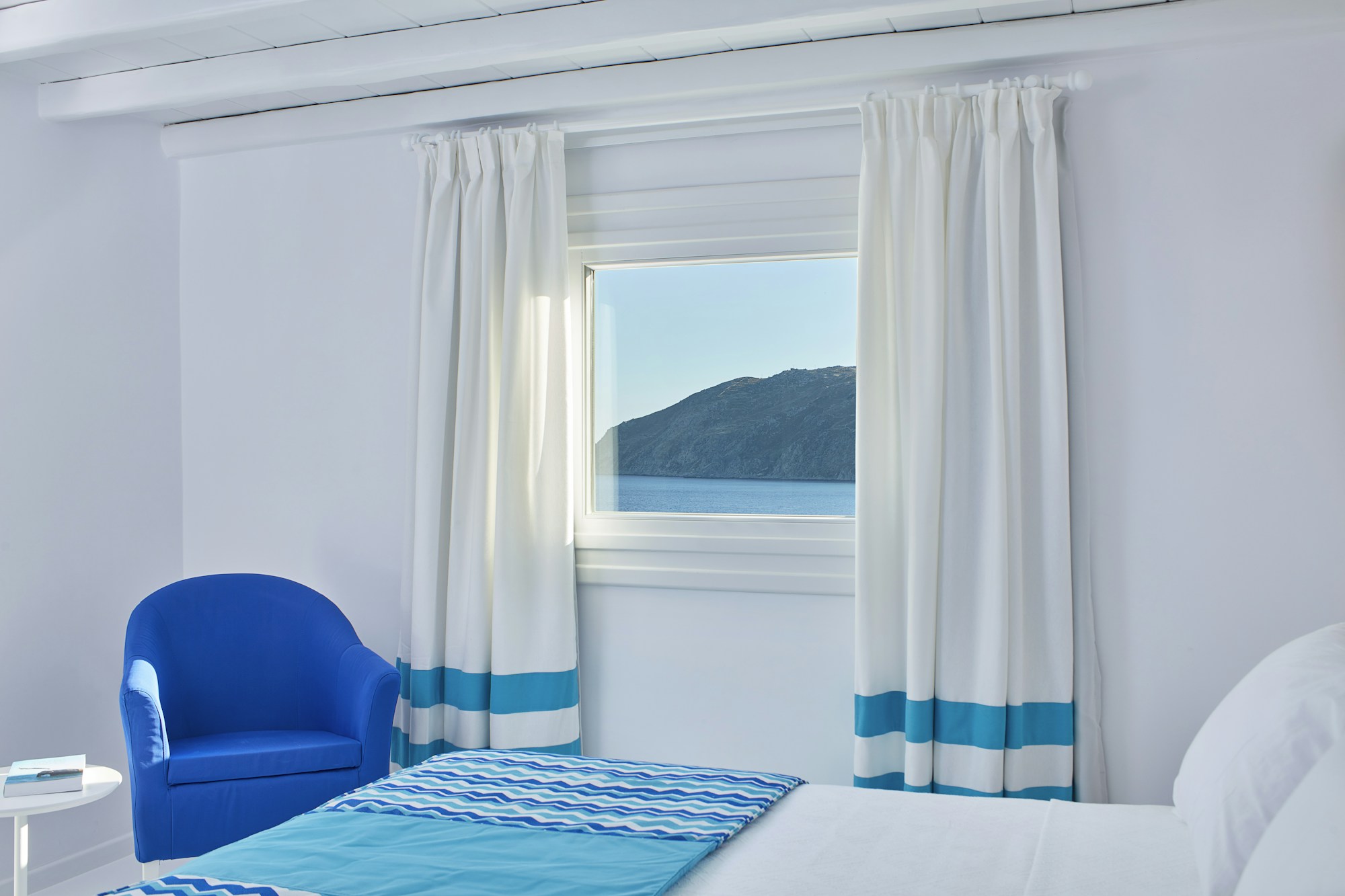 Archipelagos Suite with outdoor jacuzzi