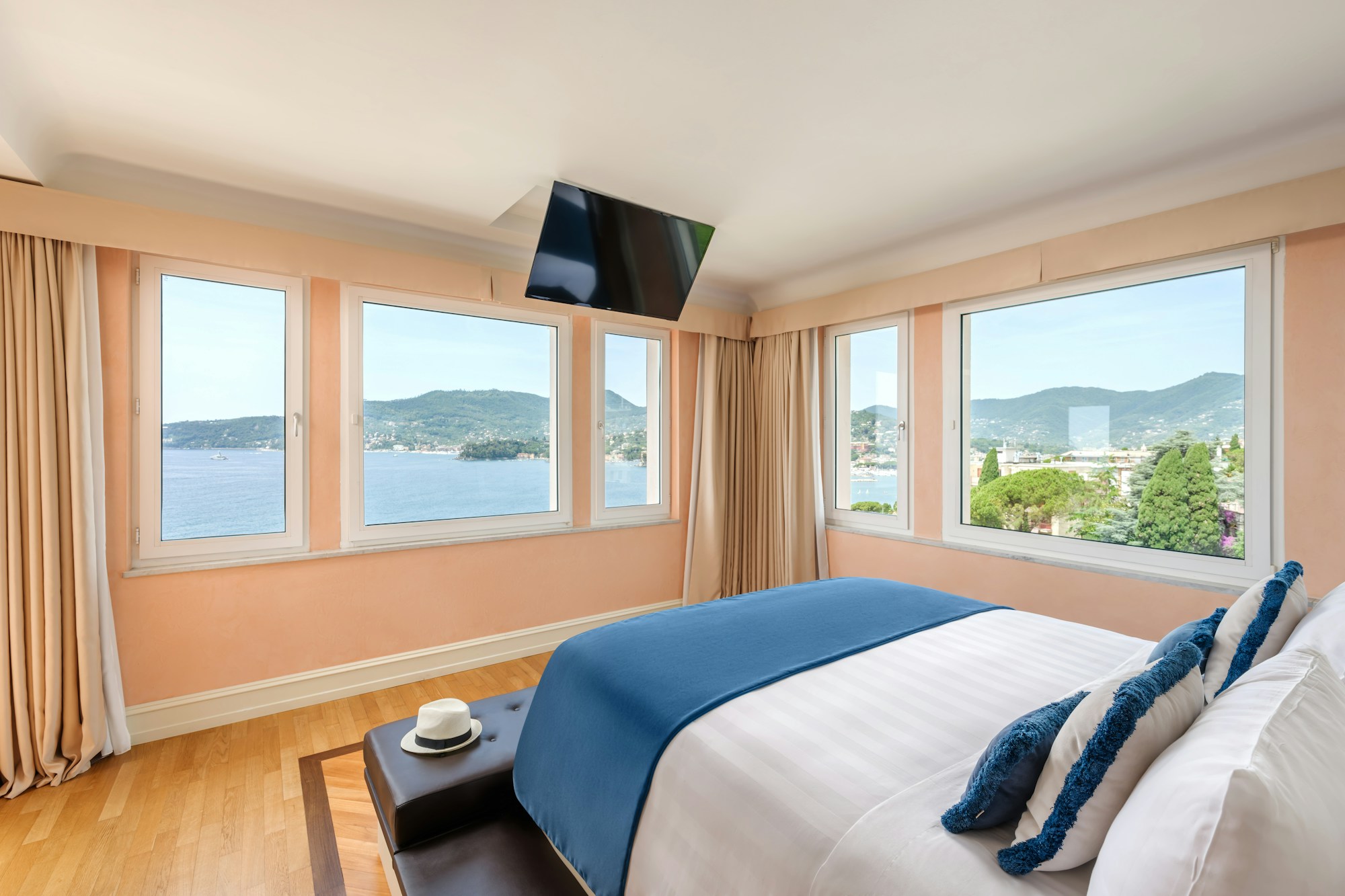 Portofino Royal Suite